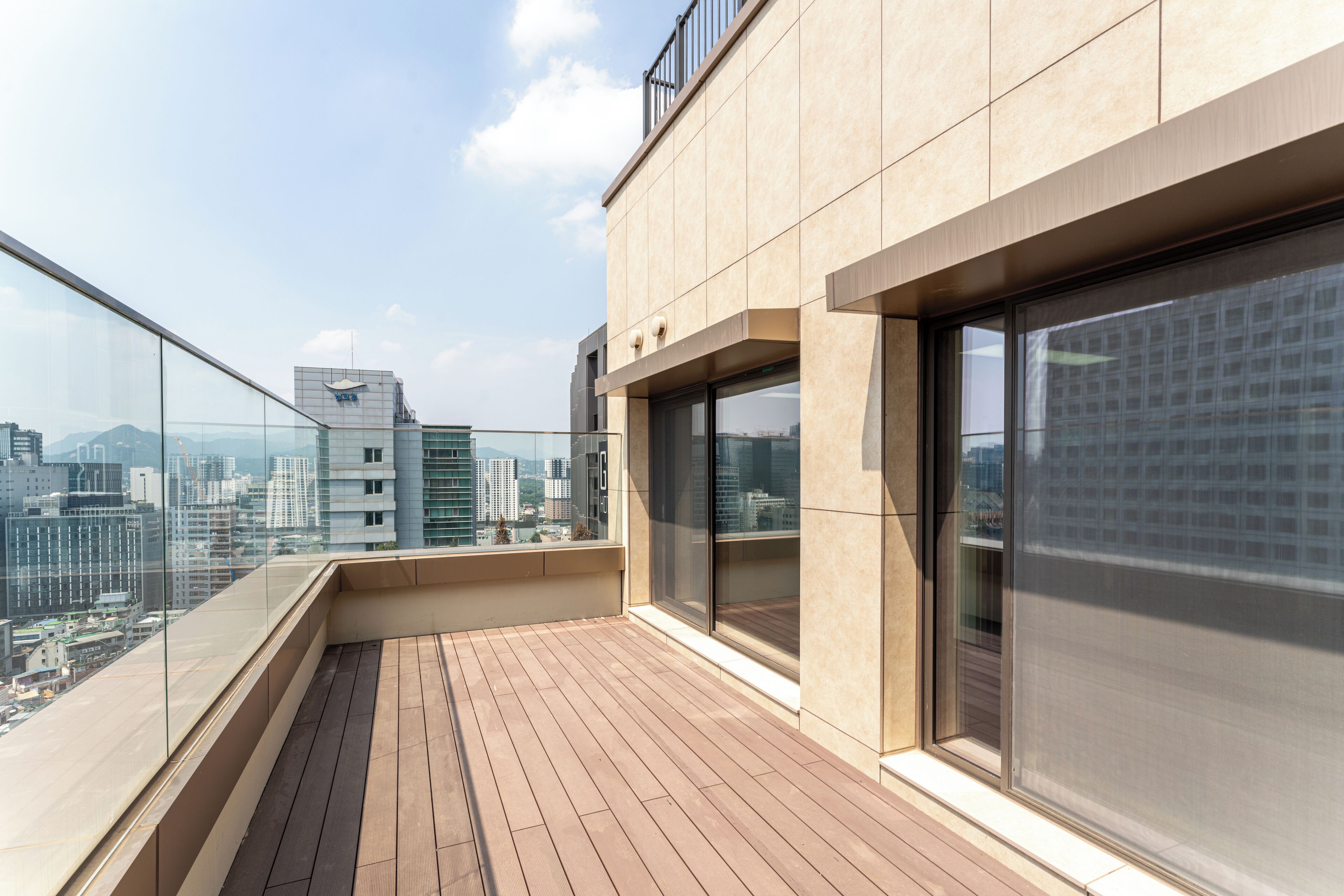 Homes Stay Myeongdong