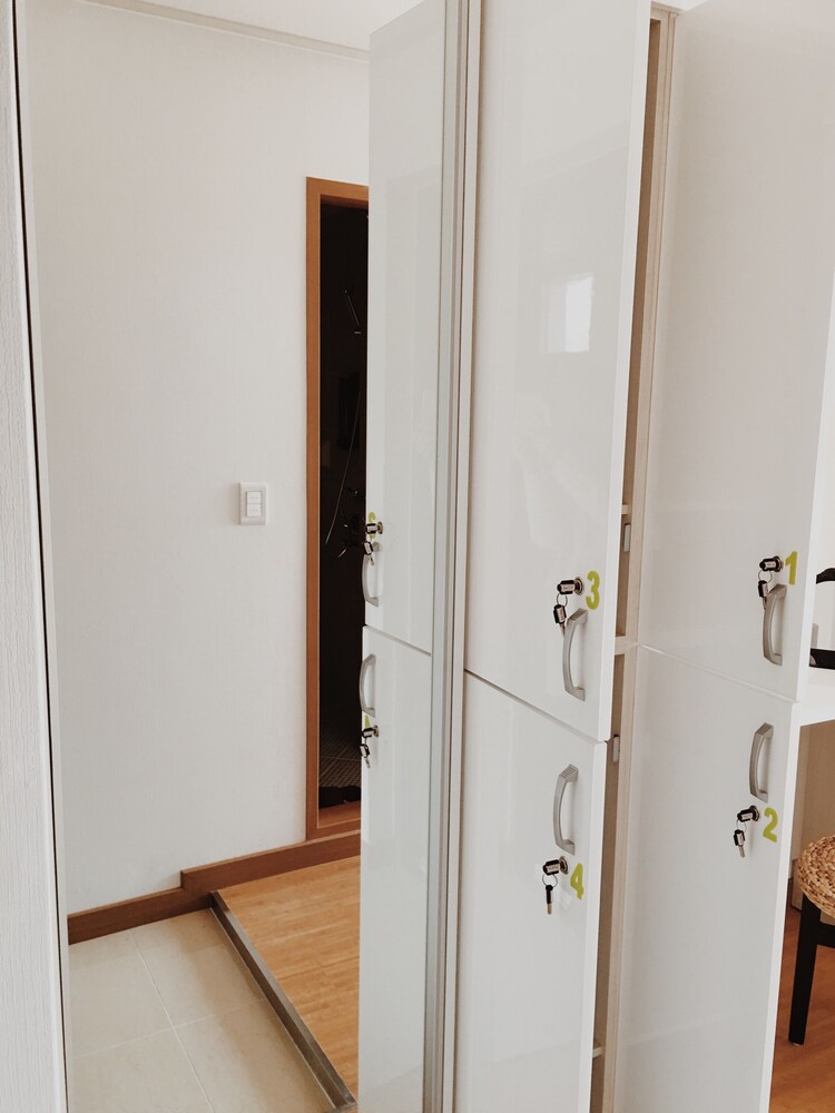 Hongdae Hostel 88 Seoul Crown