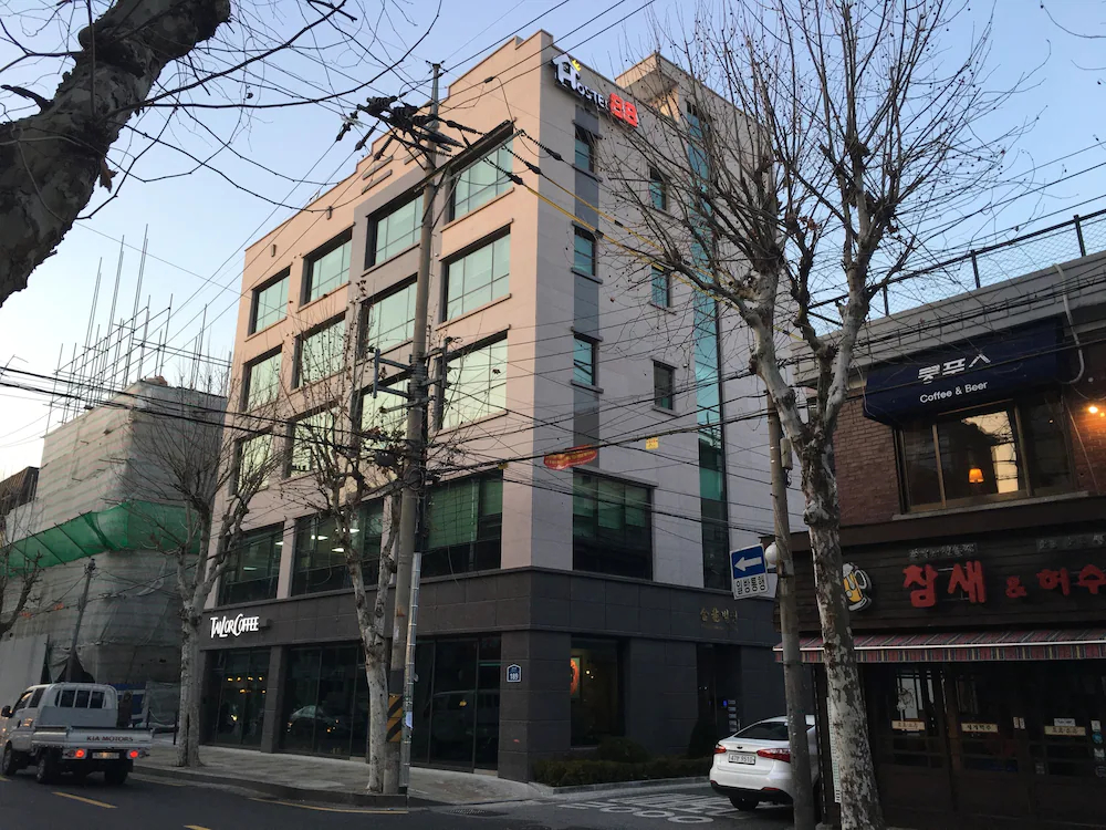 Hongdae Hostel 88 Seoul Crown