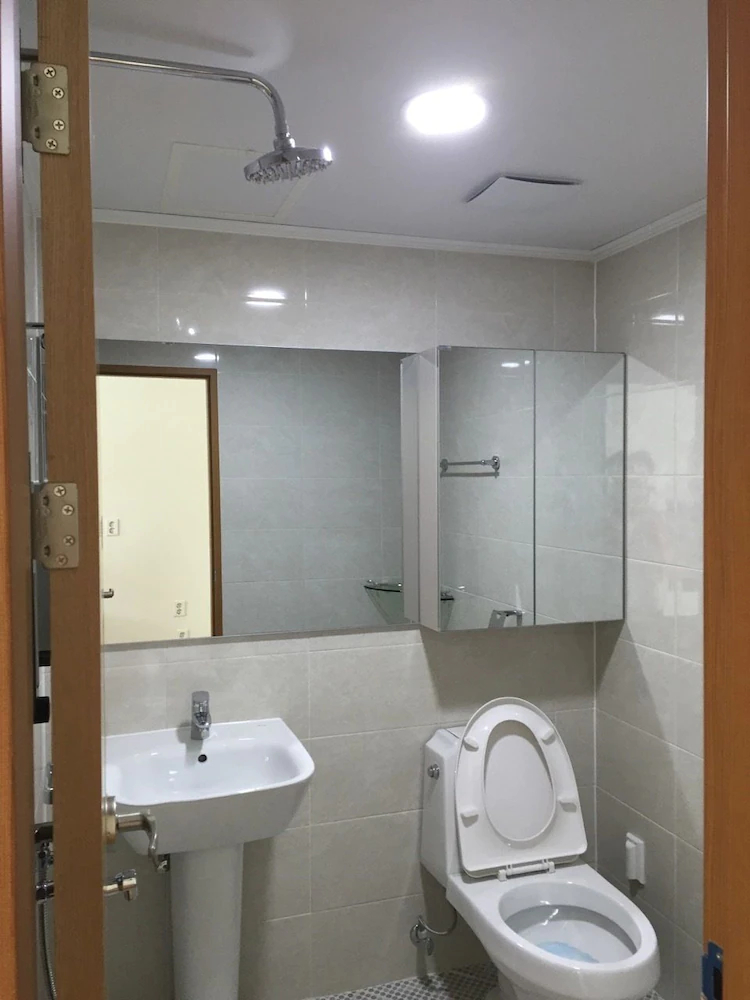 Hongdae Hostel 88 Seoul Crown