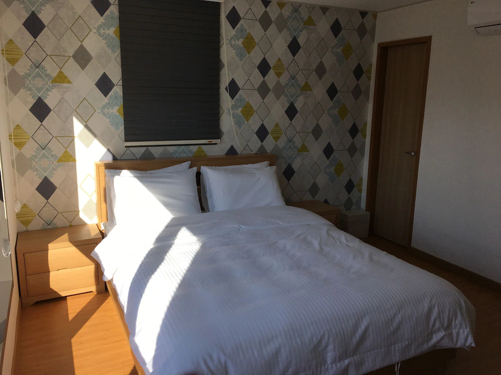 Hongdae Hostel 88 Seoul Crown