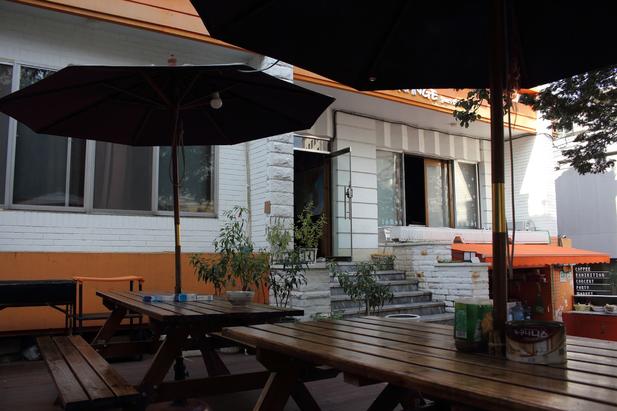 Hongdae Orange Guesthouse