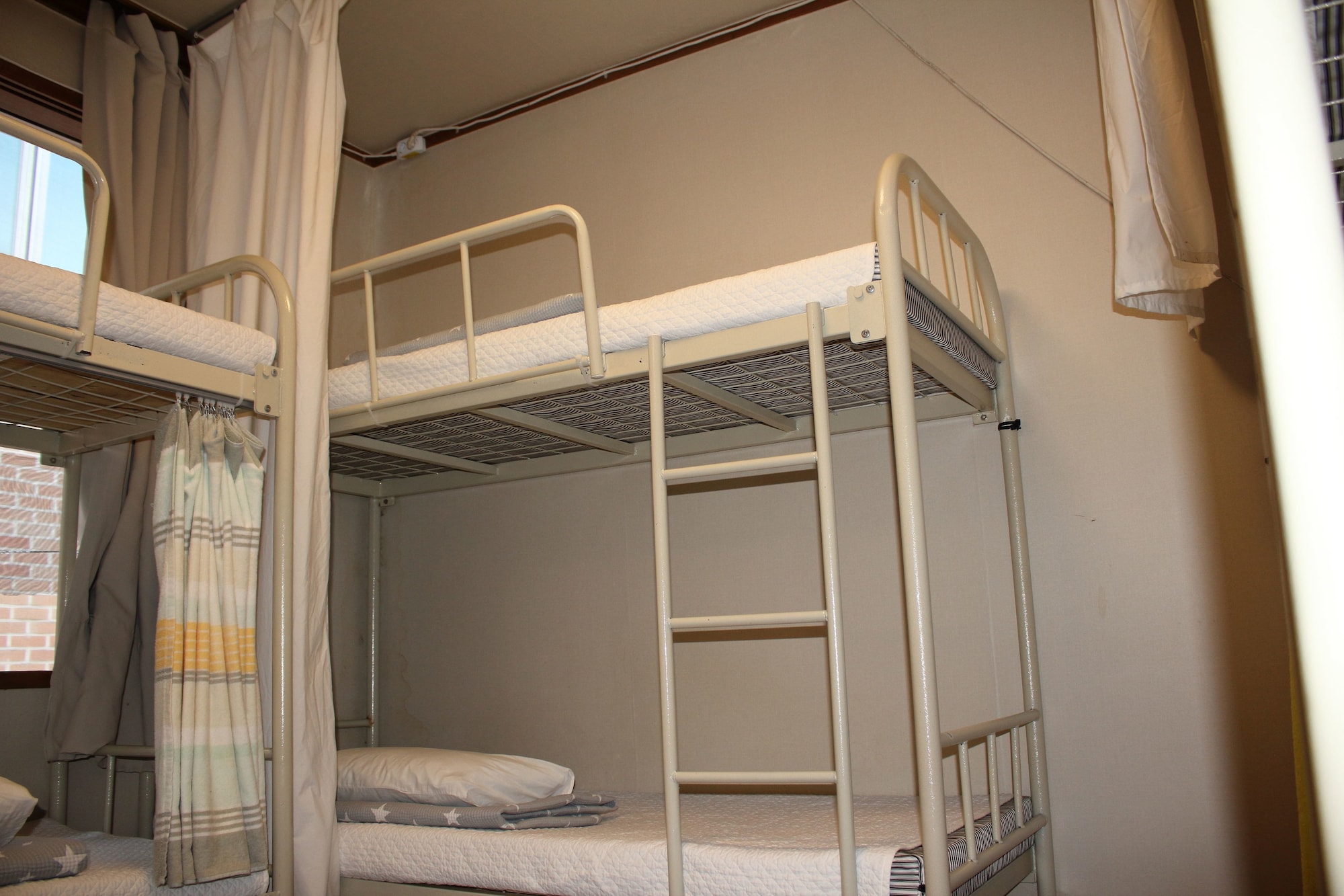 Hongdae Orange Guesthouse