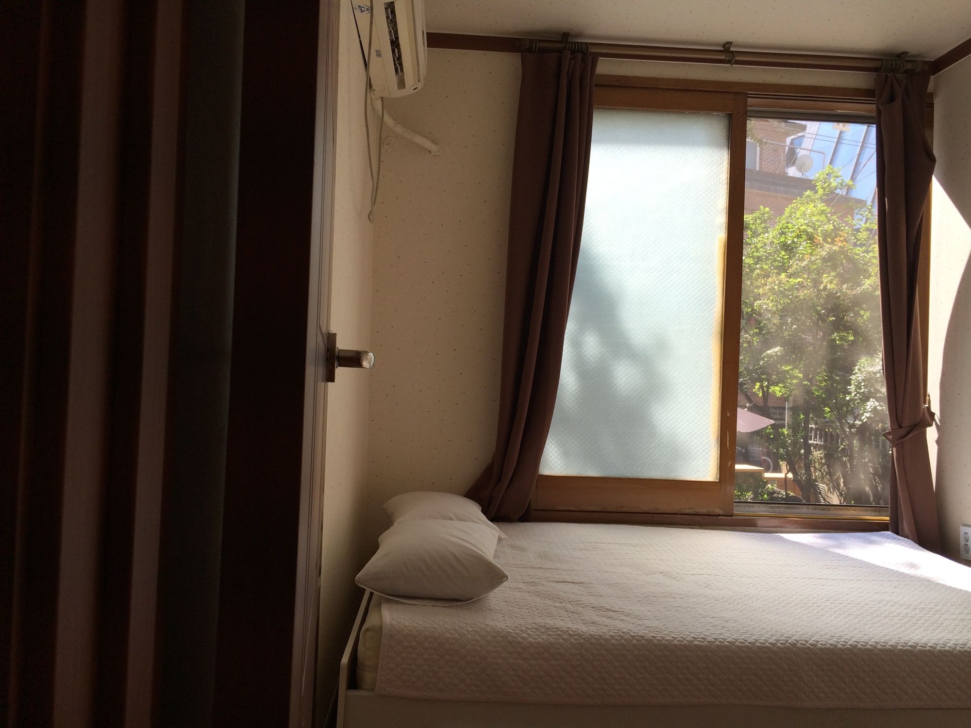Hongdae Orange Guesthouse