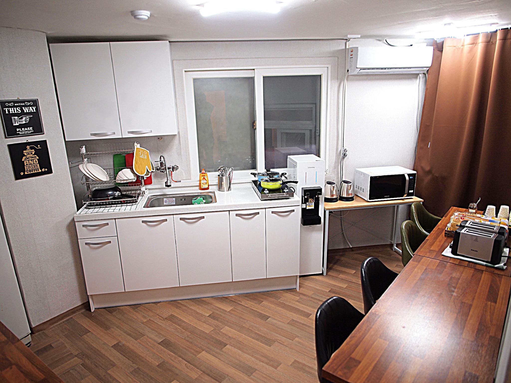 Hostel Gaon Shinchon