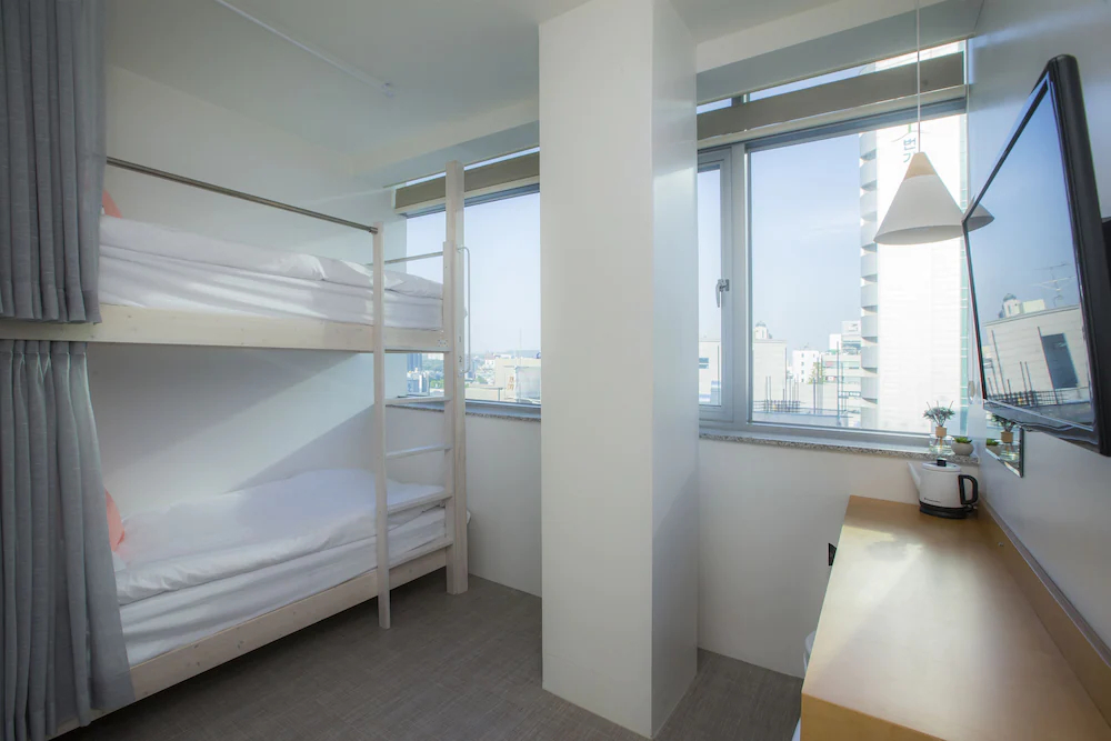 Hostel Haru
