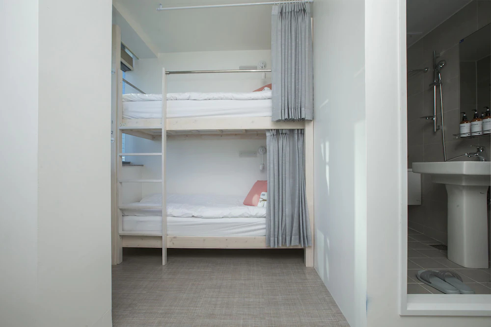 Hostel Haru