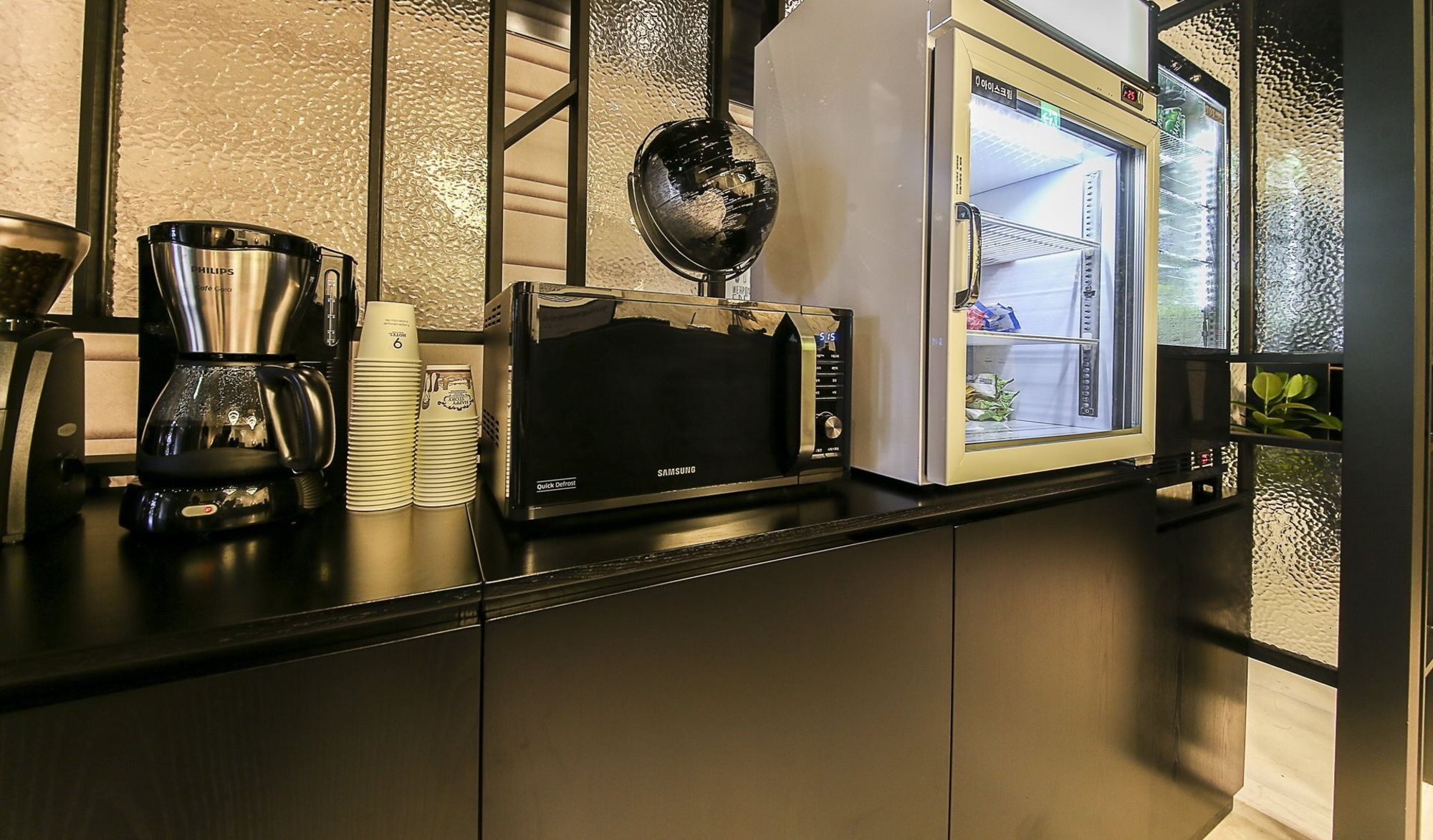 Hotel 9 in Dongdaemoon