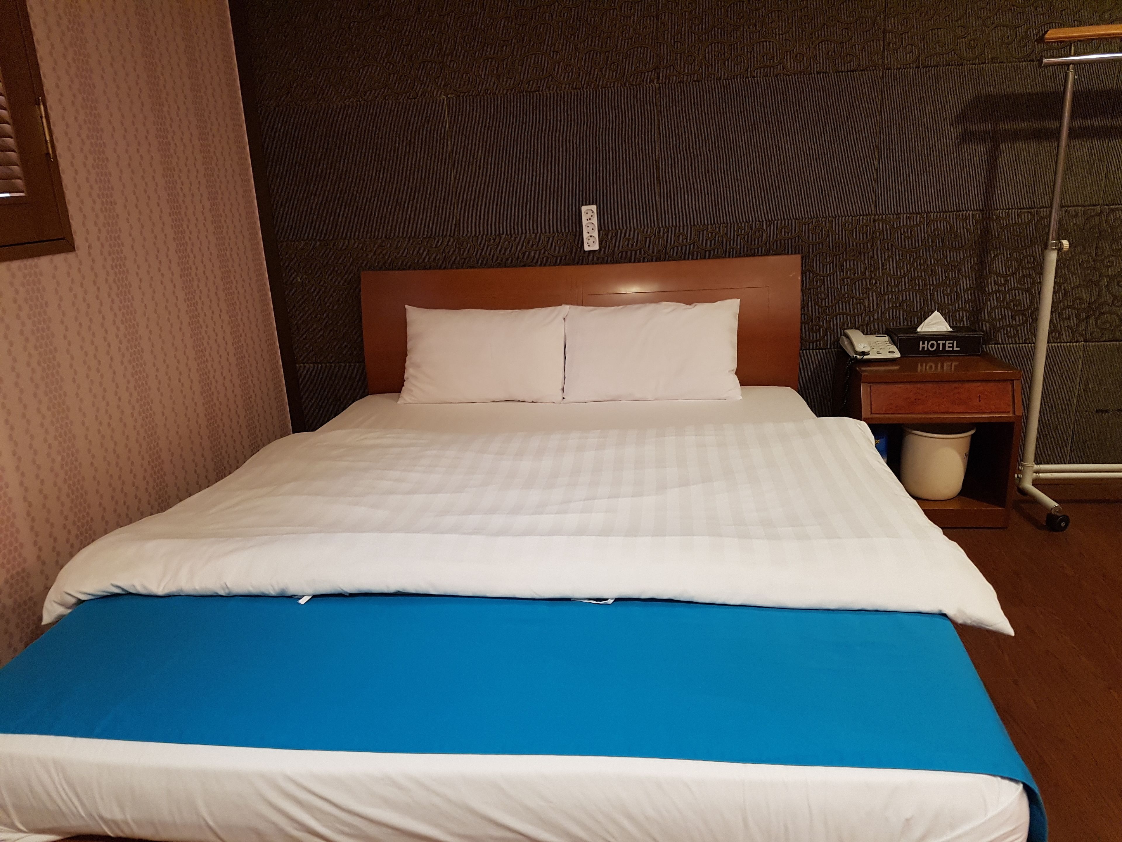Hotel At Home
