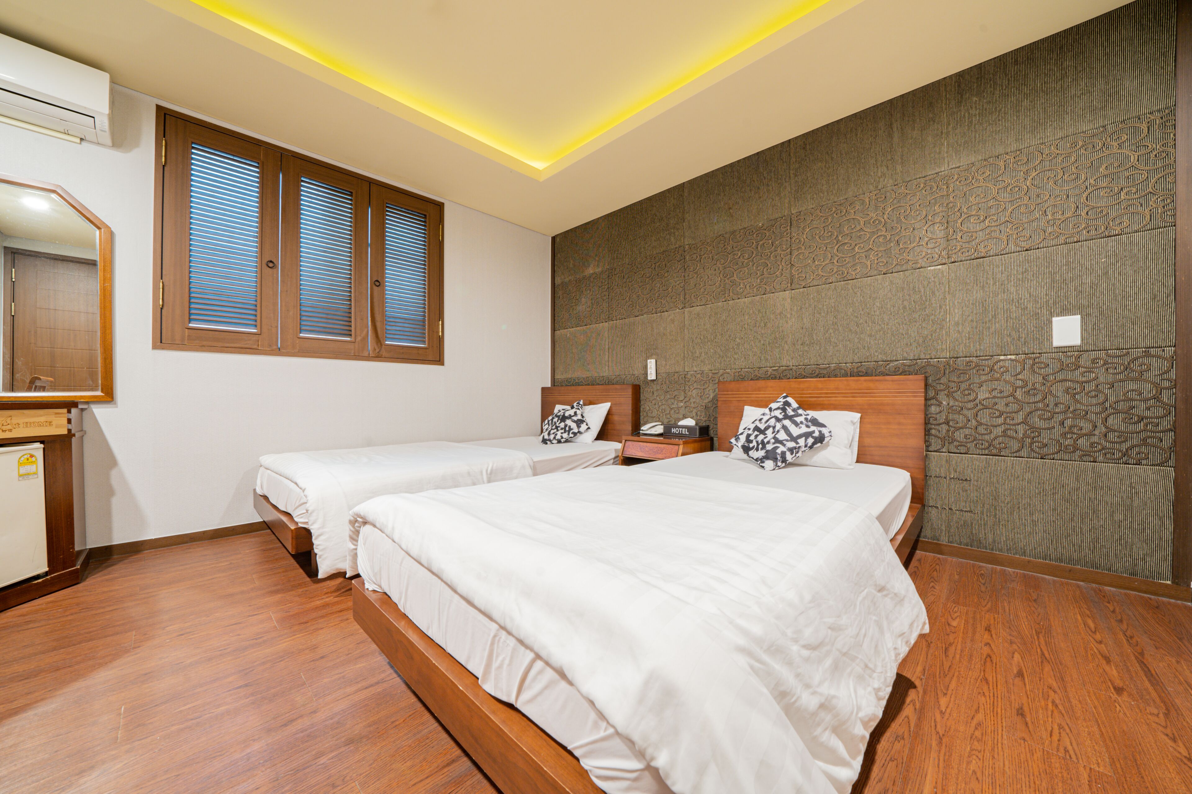 Hotel At Home