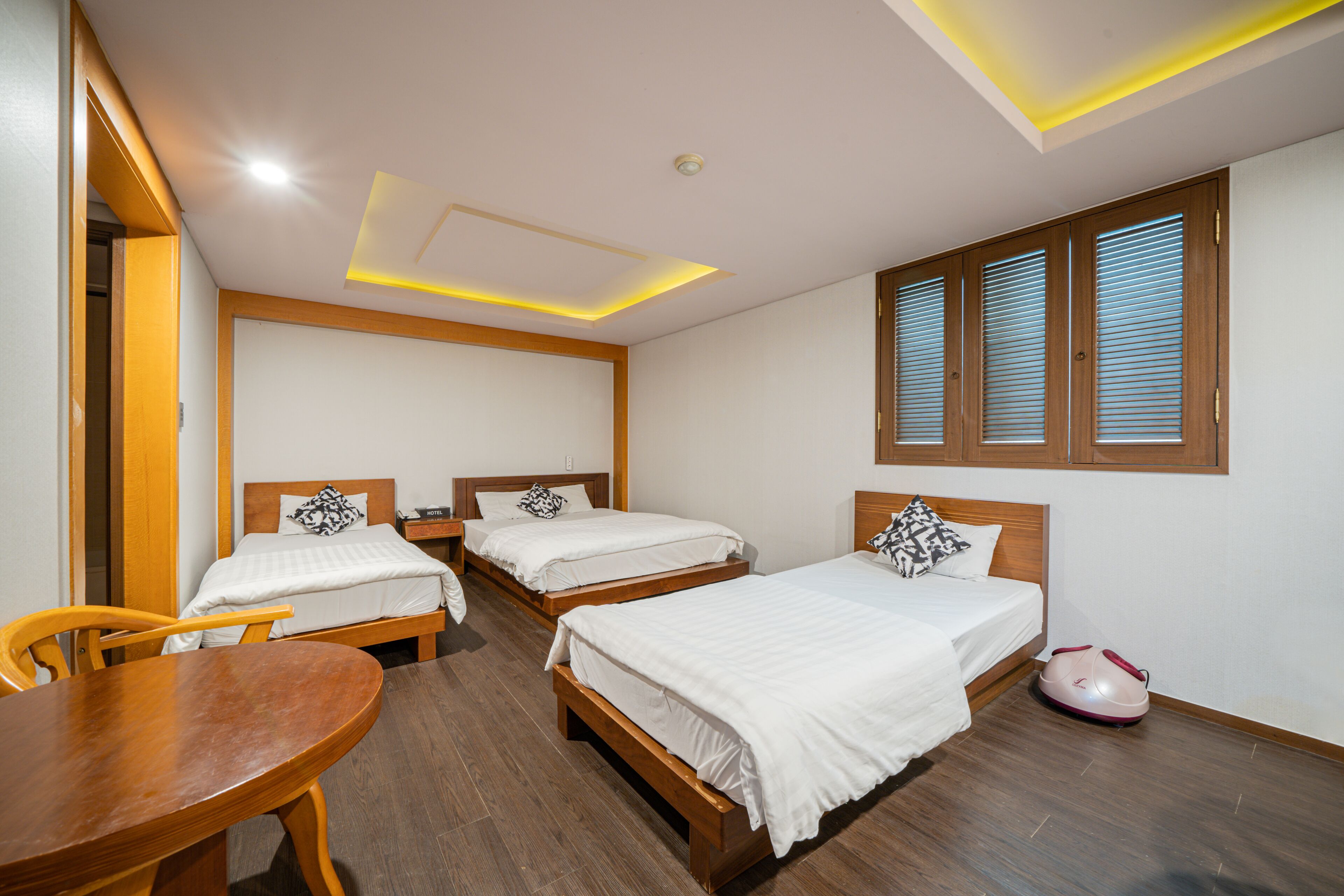 Hotel At Home