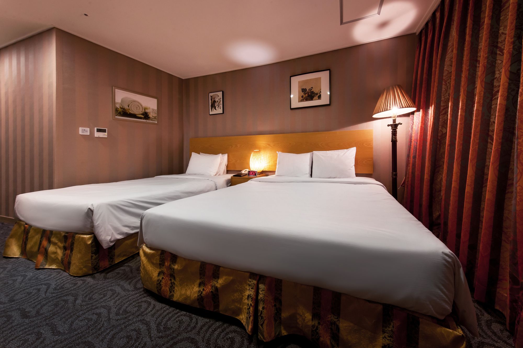 Hotel Atrium Jong No