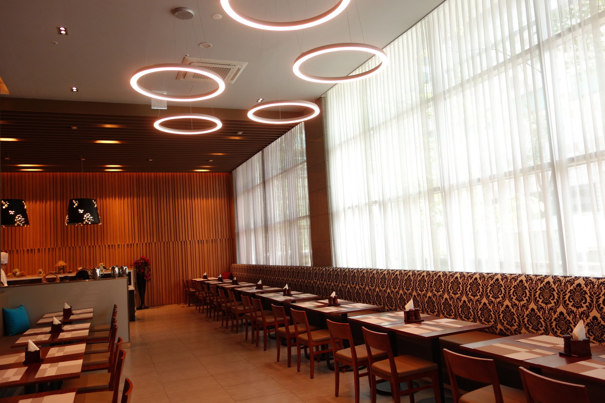 Hotel Atrium Jong No