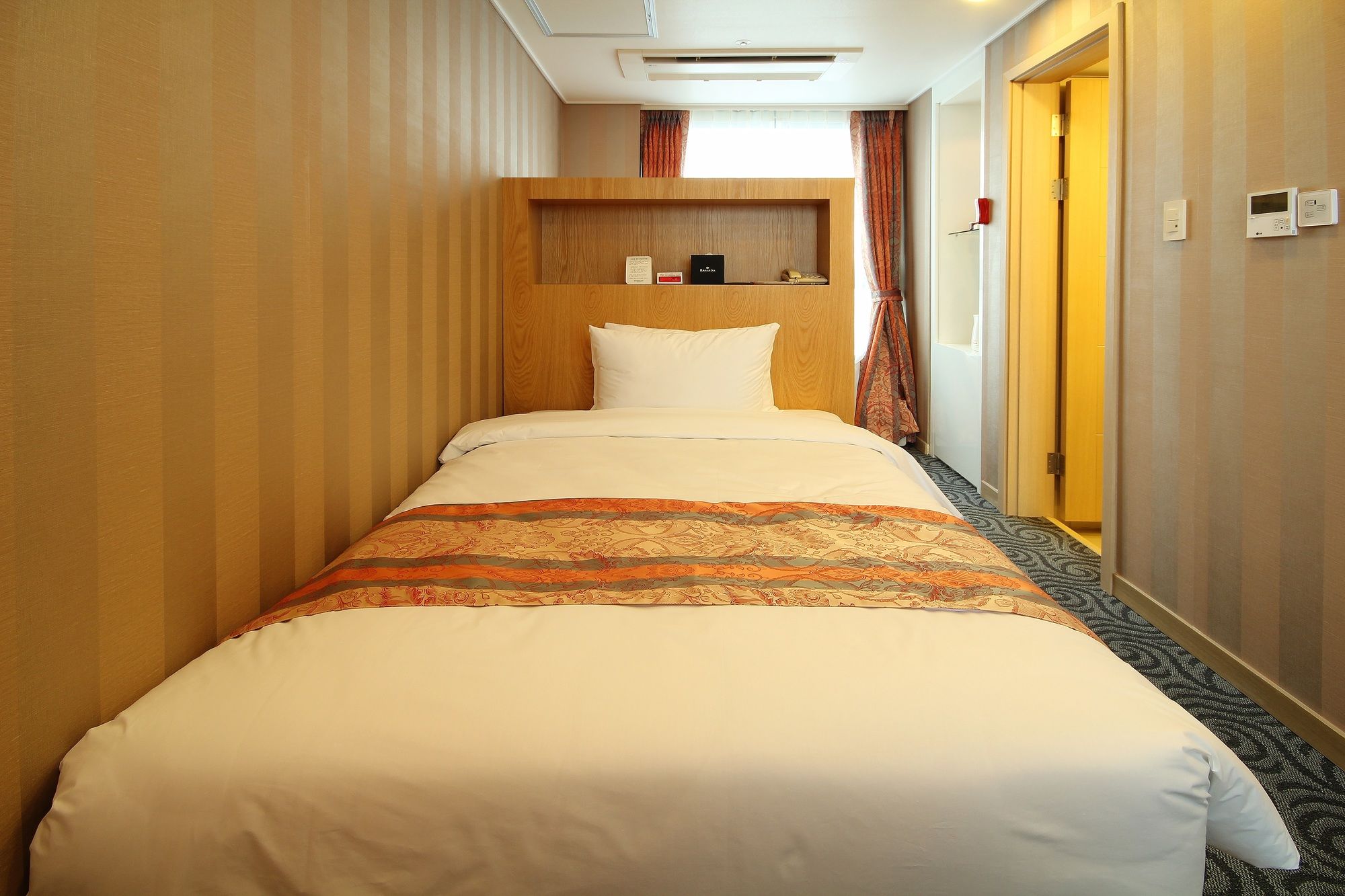 Hotel Atrium Jong No