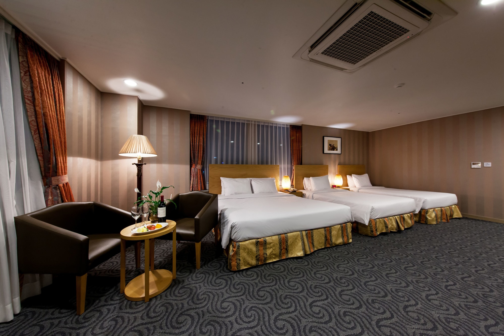 Hotel Atrium Jong No