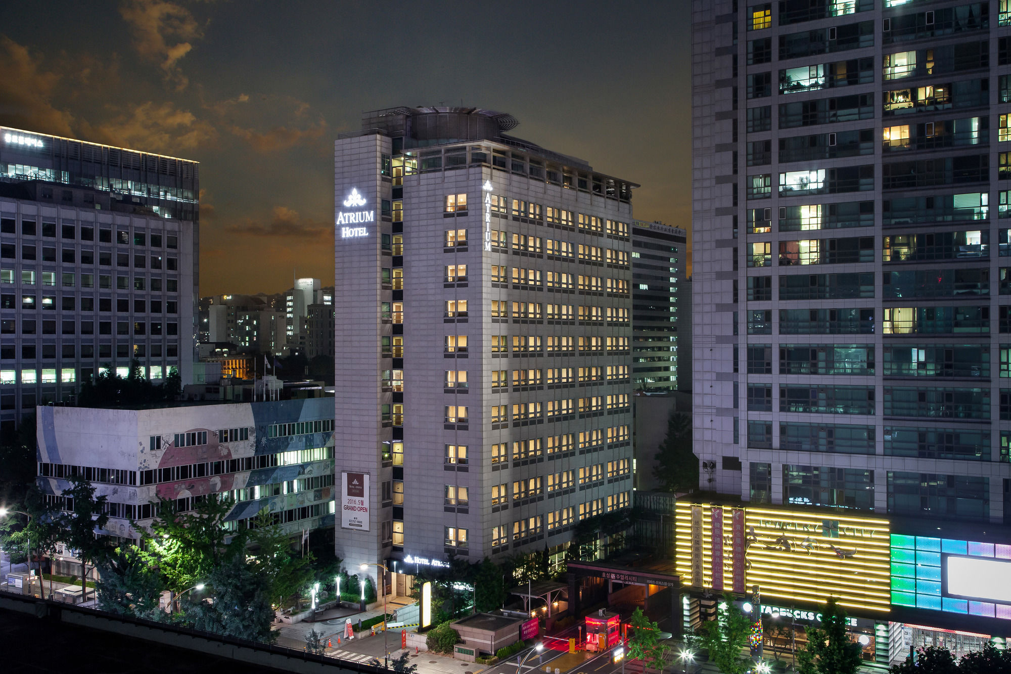 Hotel Atrium Jong No
