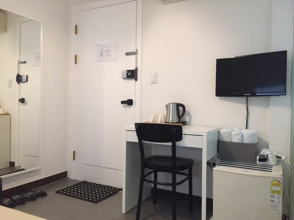 Hotel Bonbon By Seoulodge Myeongdong