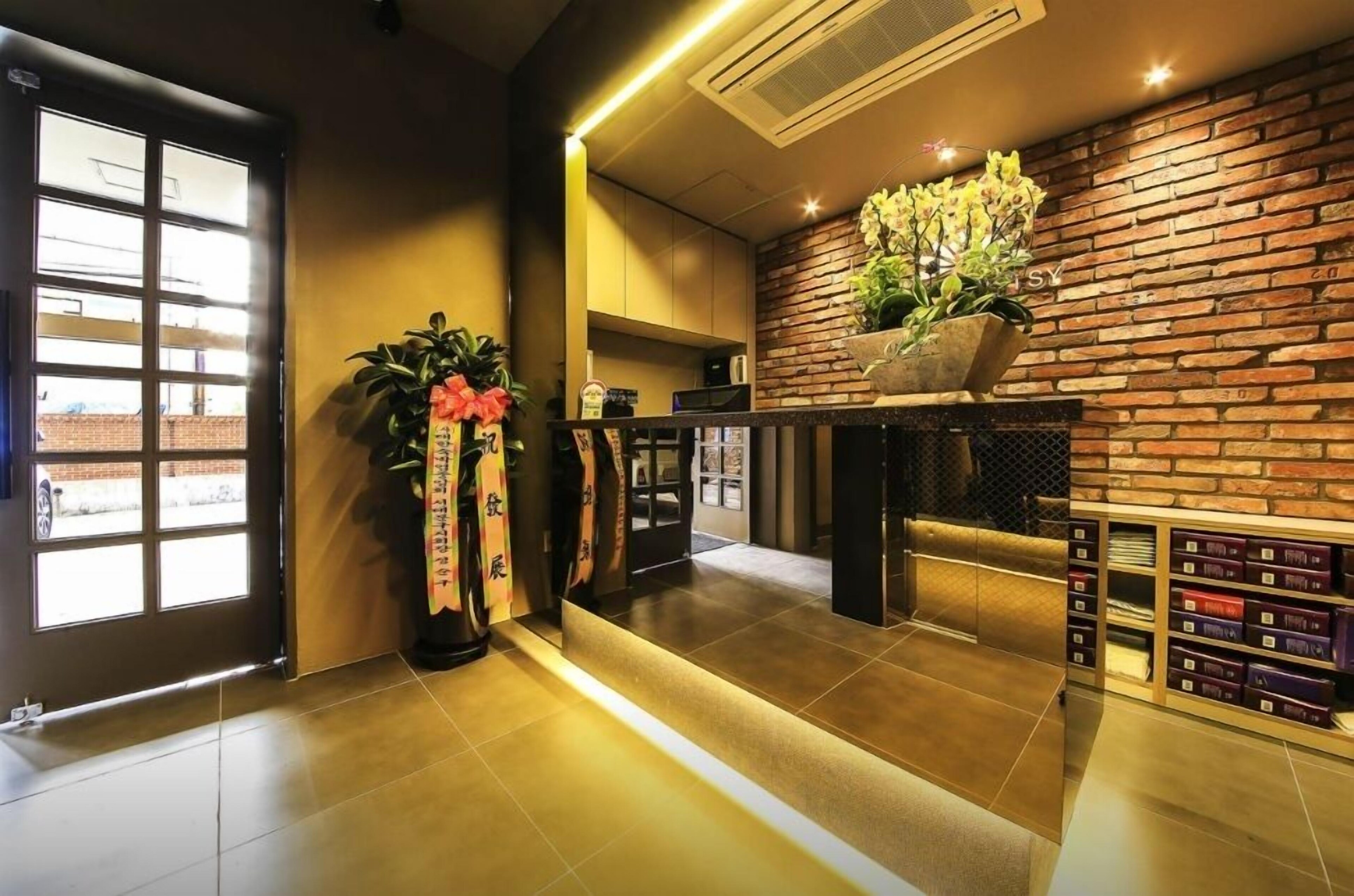 Hotel Daisy
