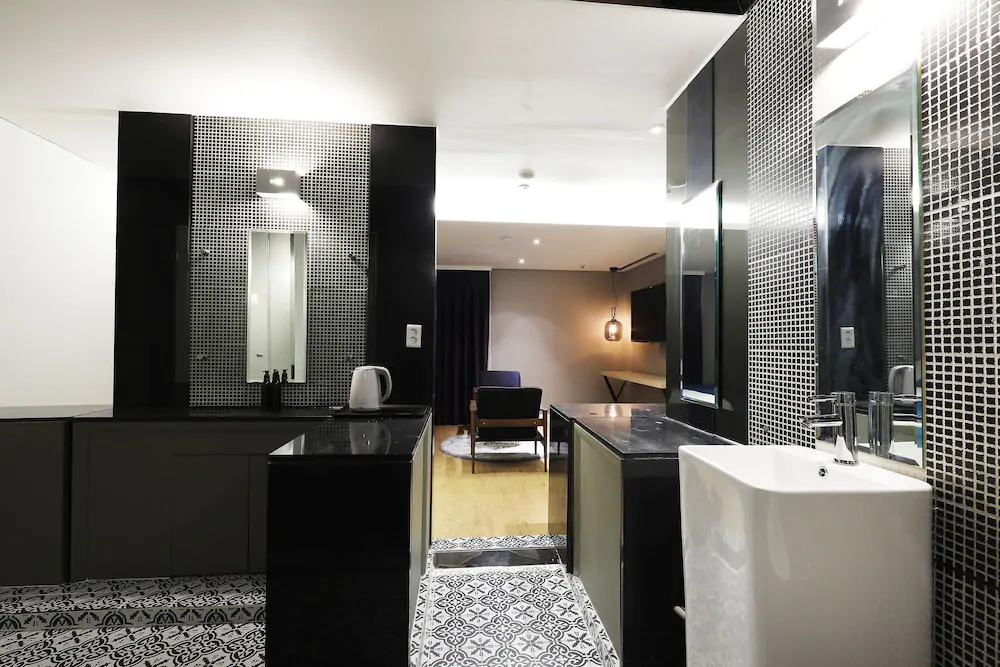 Hotel Elle Inn