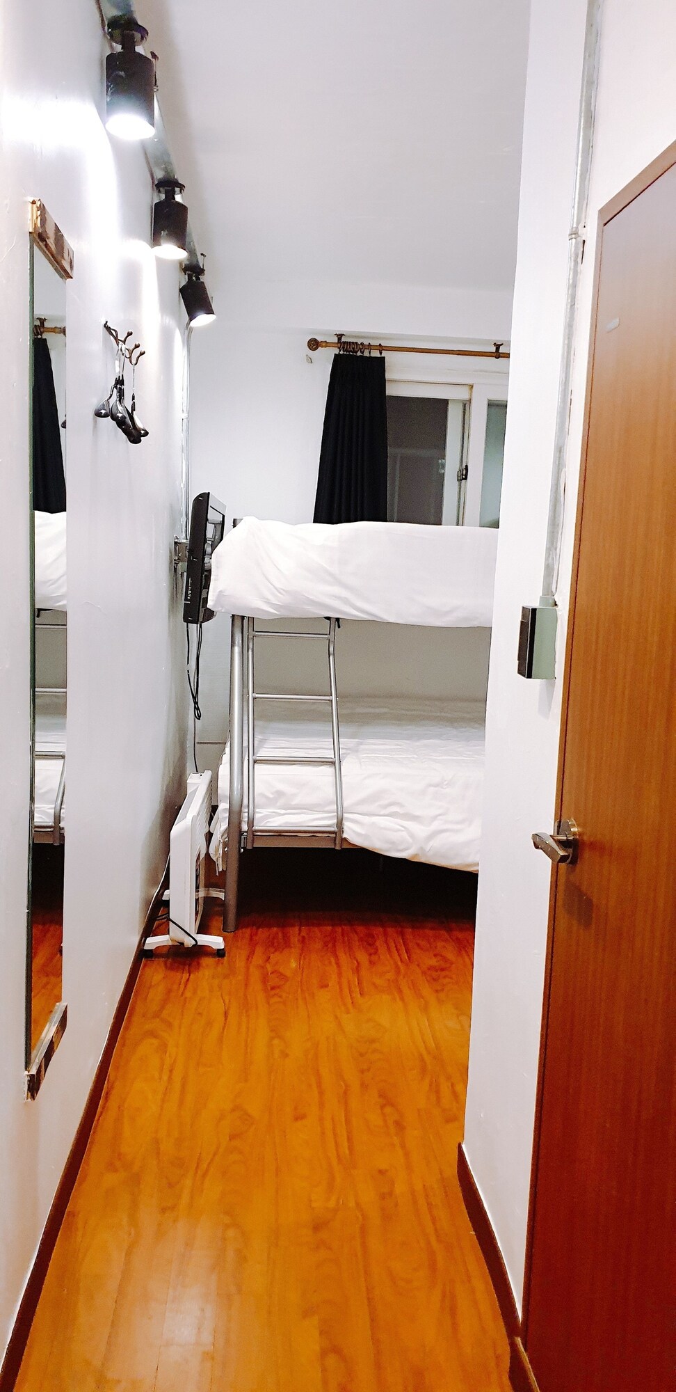 Hotel Factory