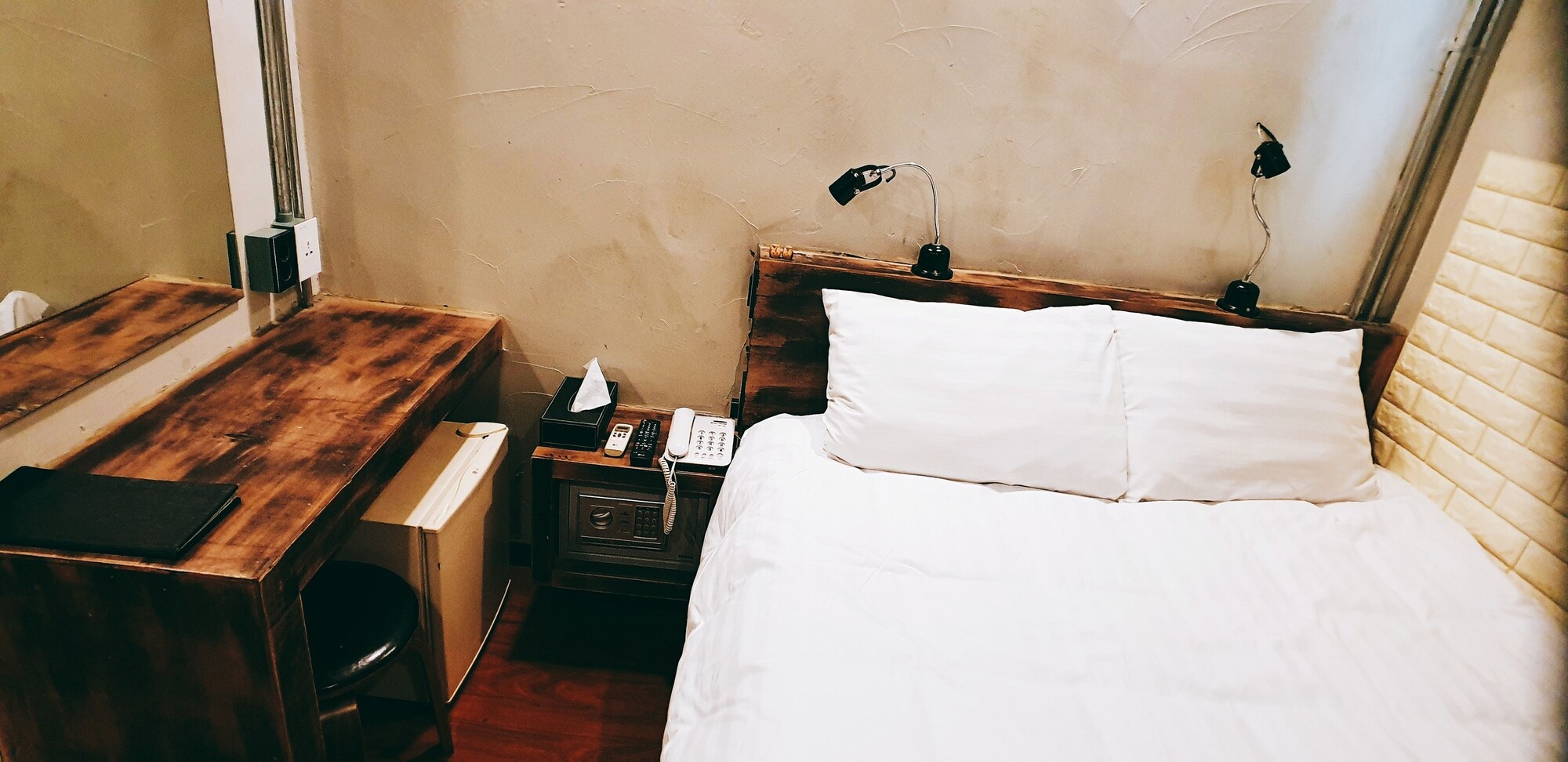 Hotel Factory