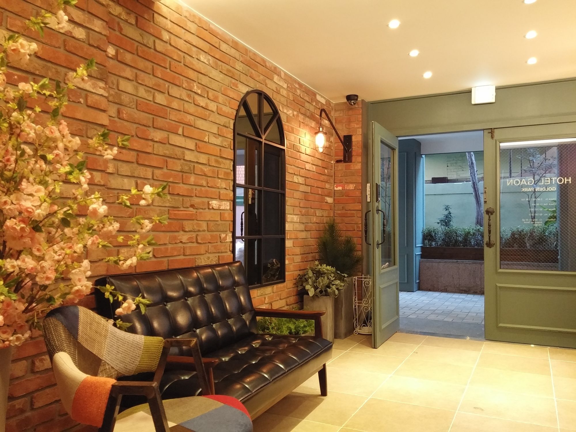 Hotel Gaon Golden Park