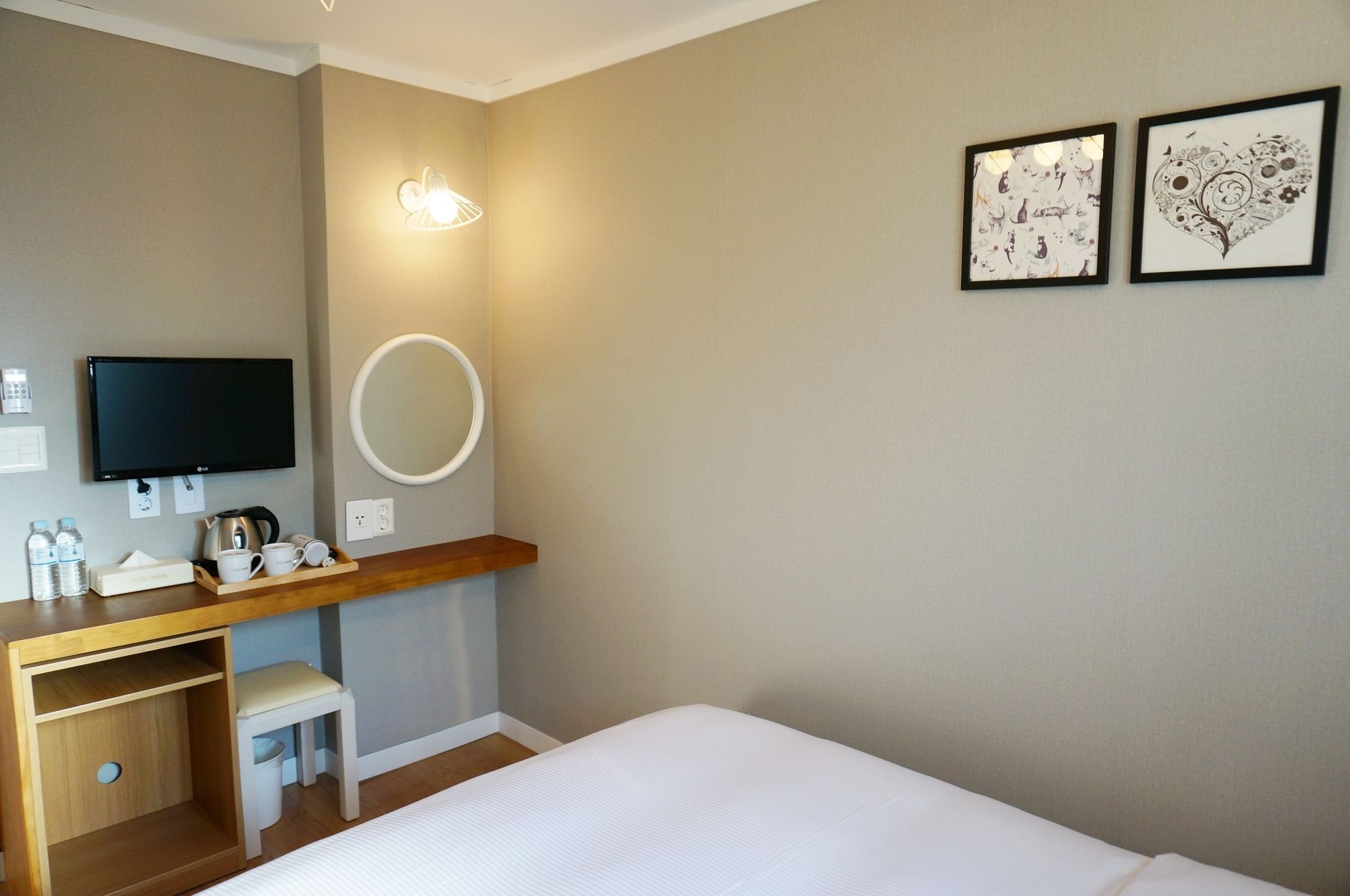 Hotel Gaon Golden Park