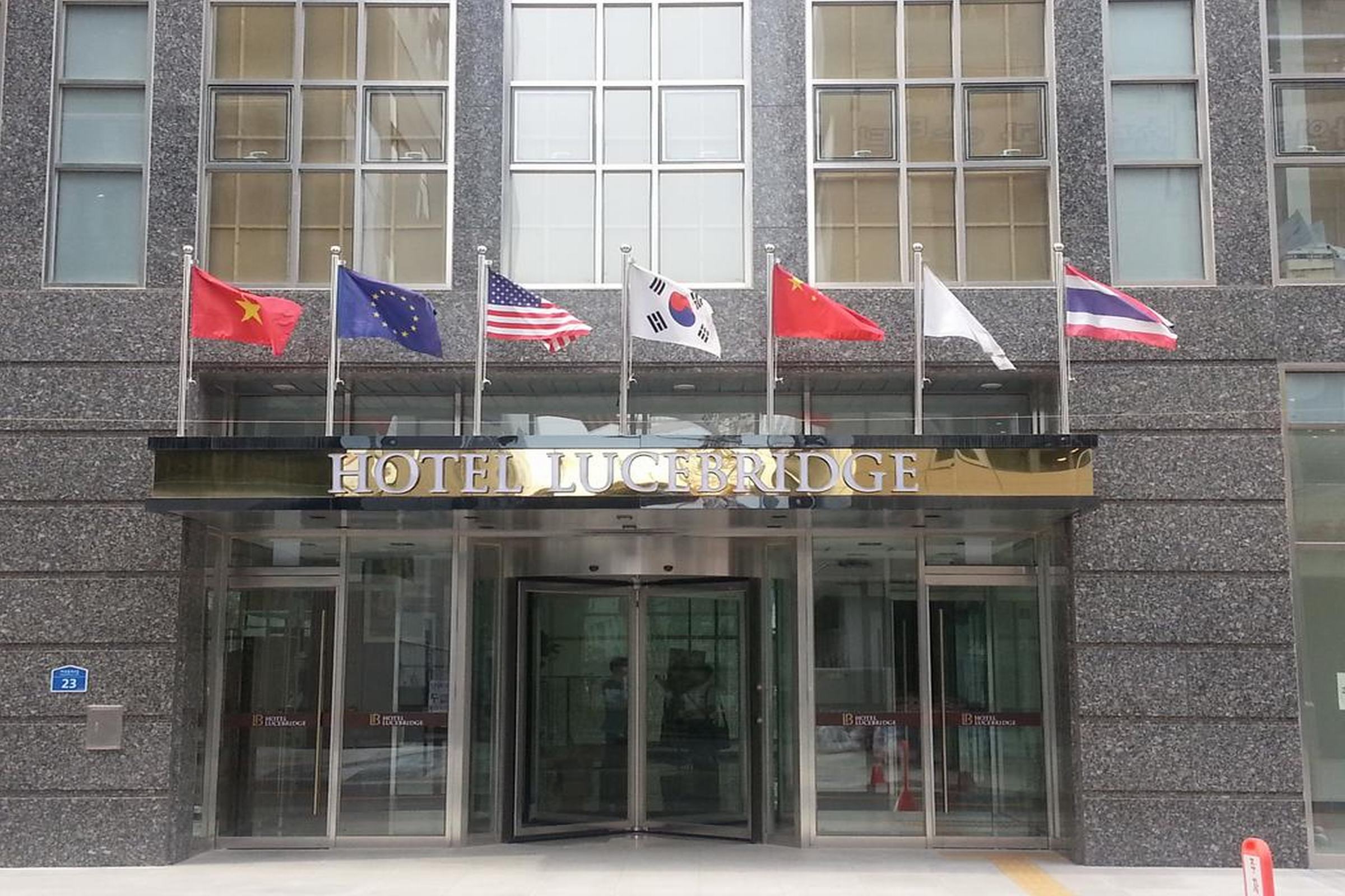 The First Stay Hotel