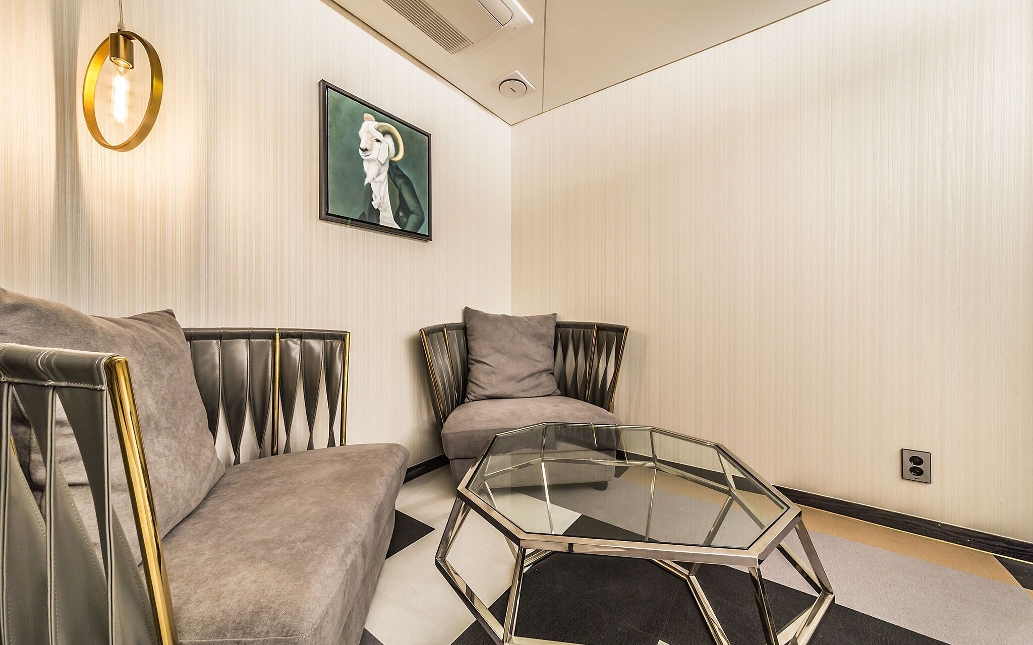 Hotel Metro 21