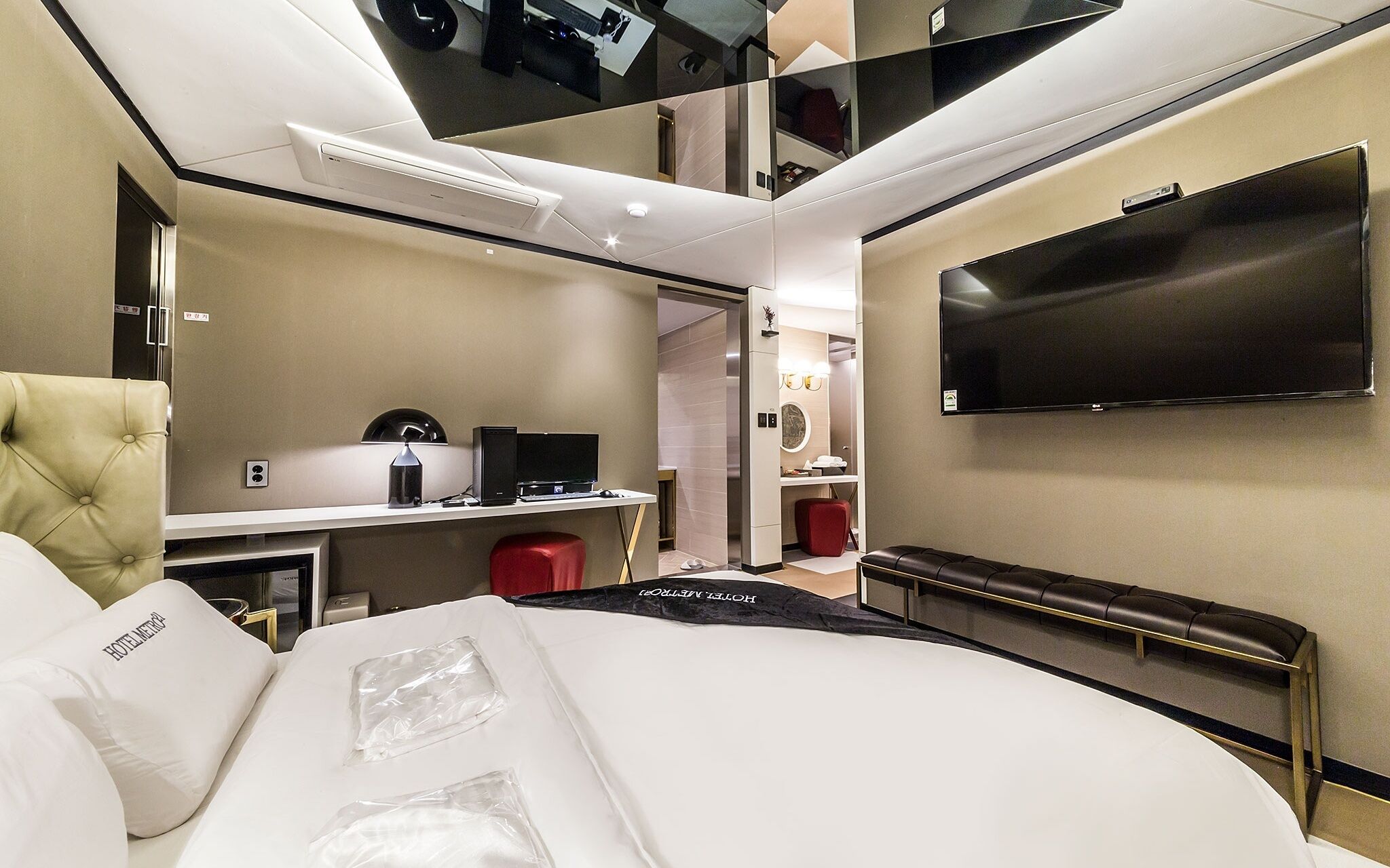 Hotel Metro 21