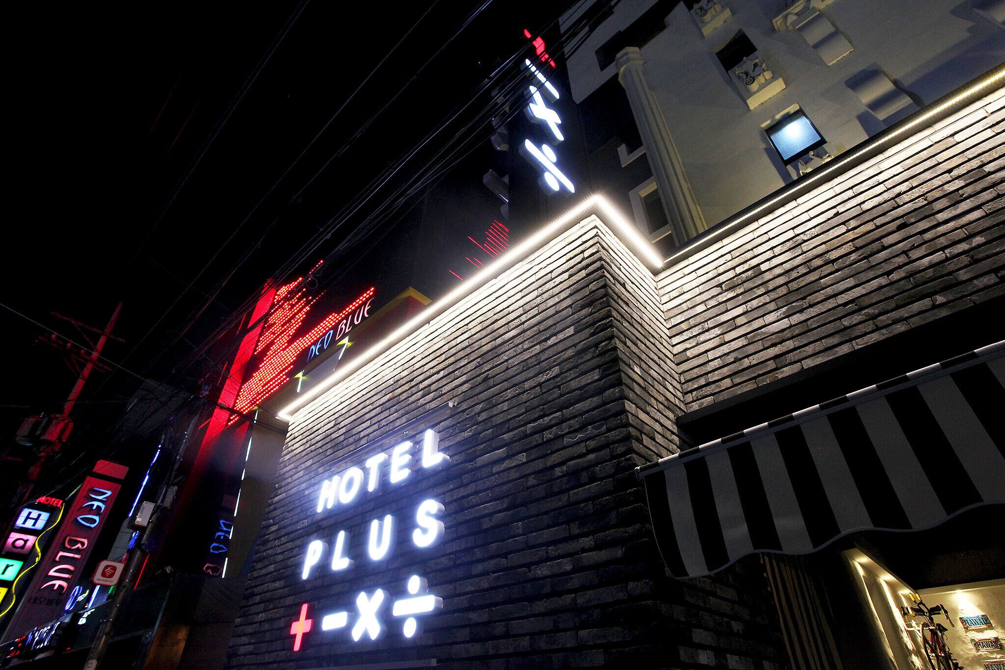 Hotel Plus