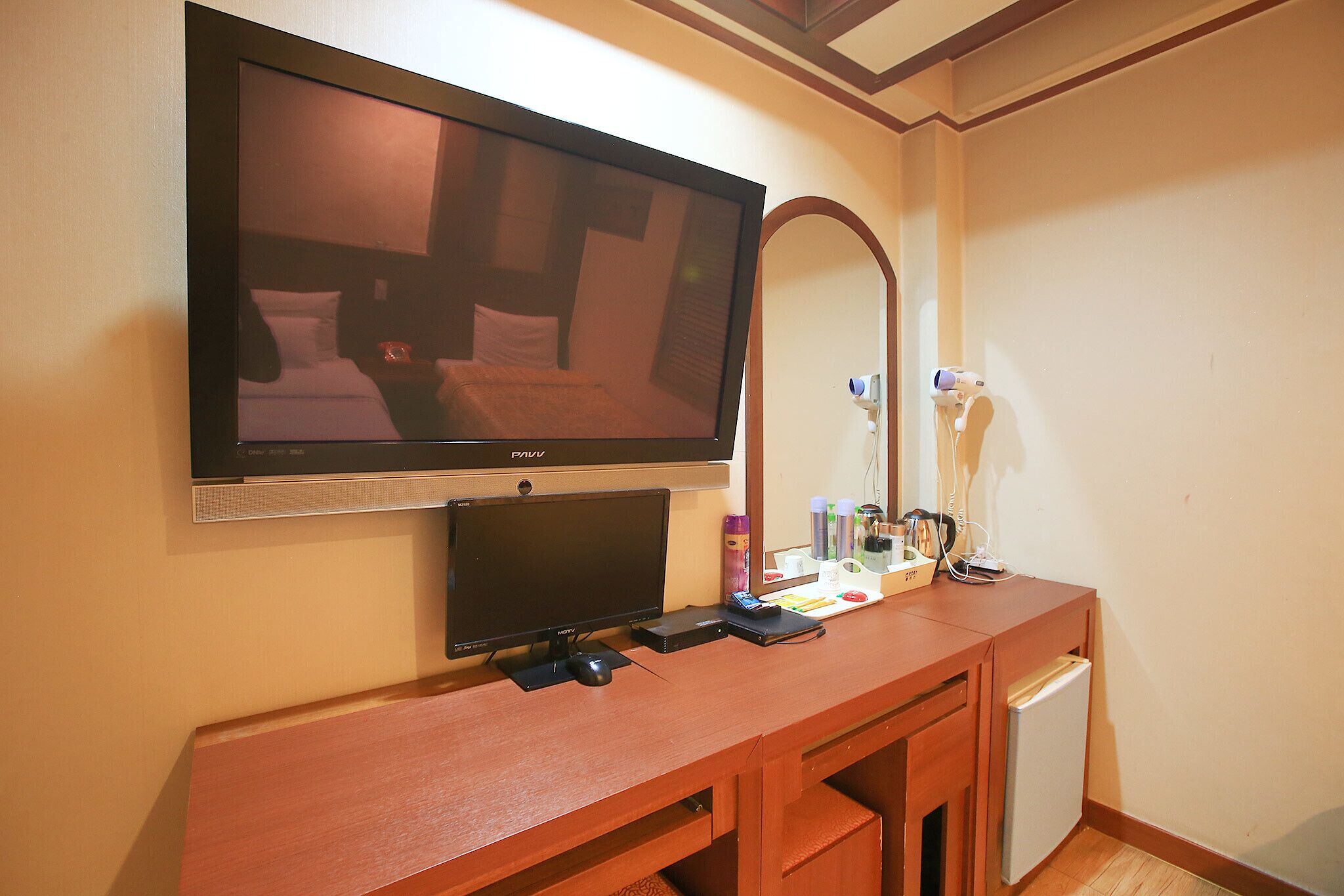 Hotel Plus