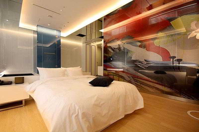 Hotel The Designers Hongdae