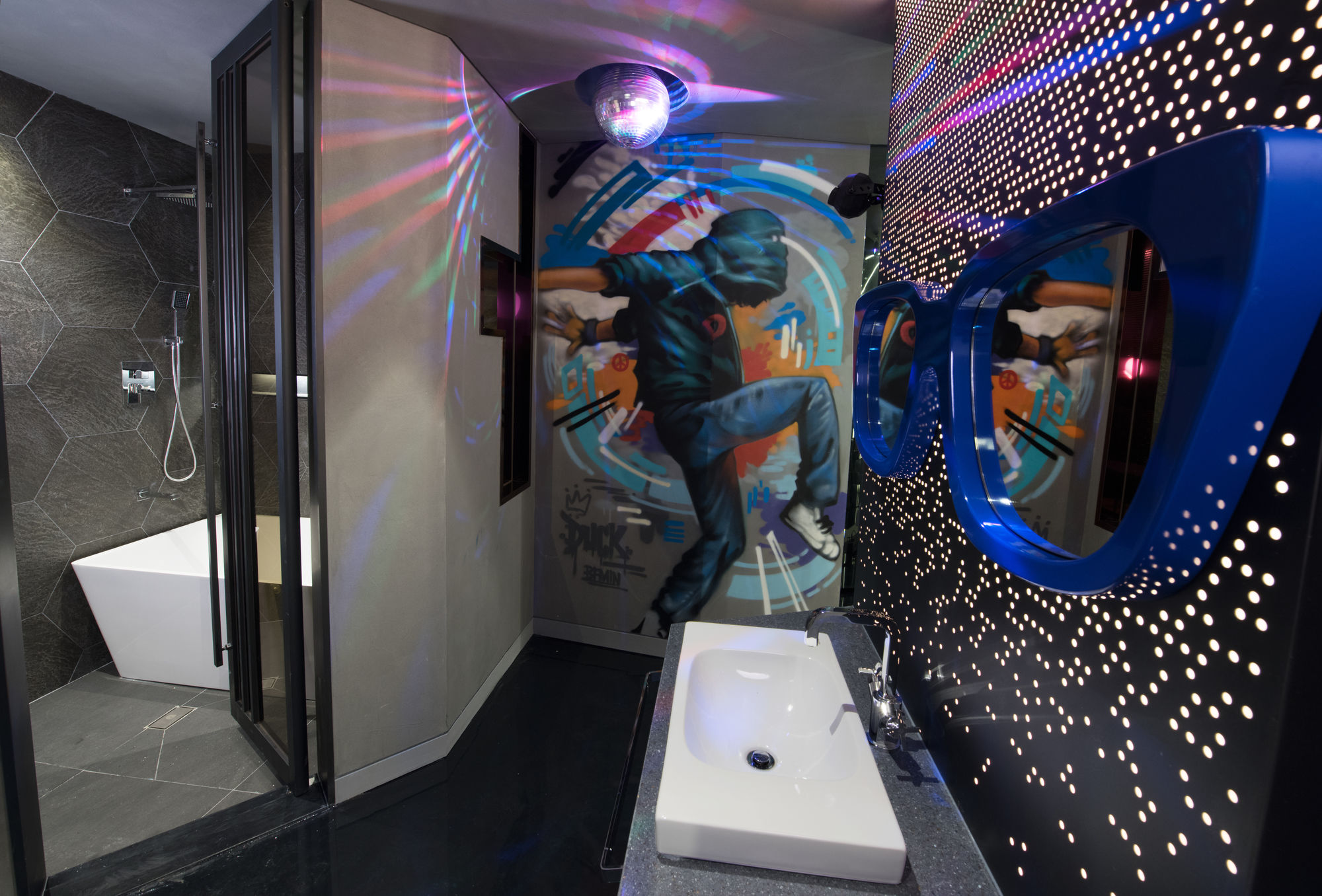 Hotel The Designers Kondae