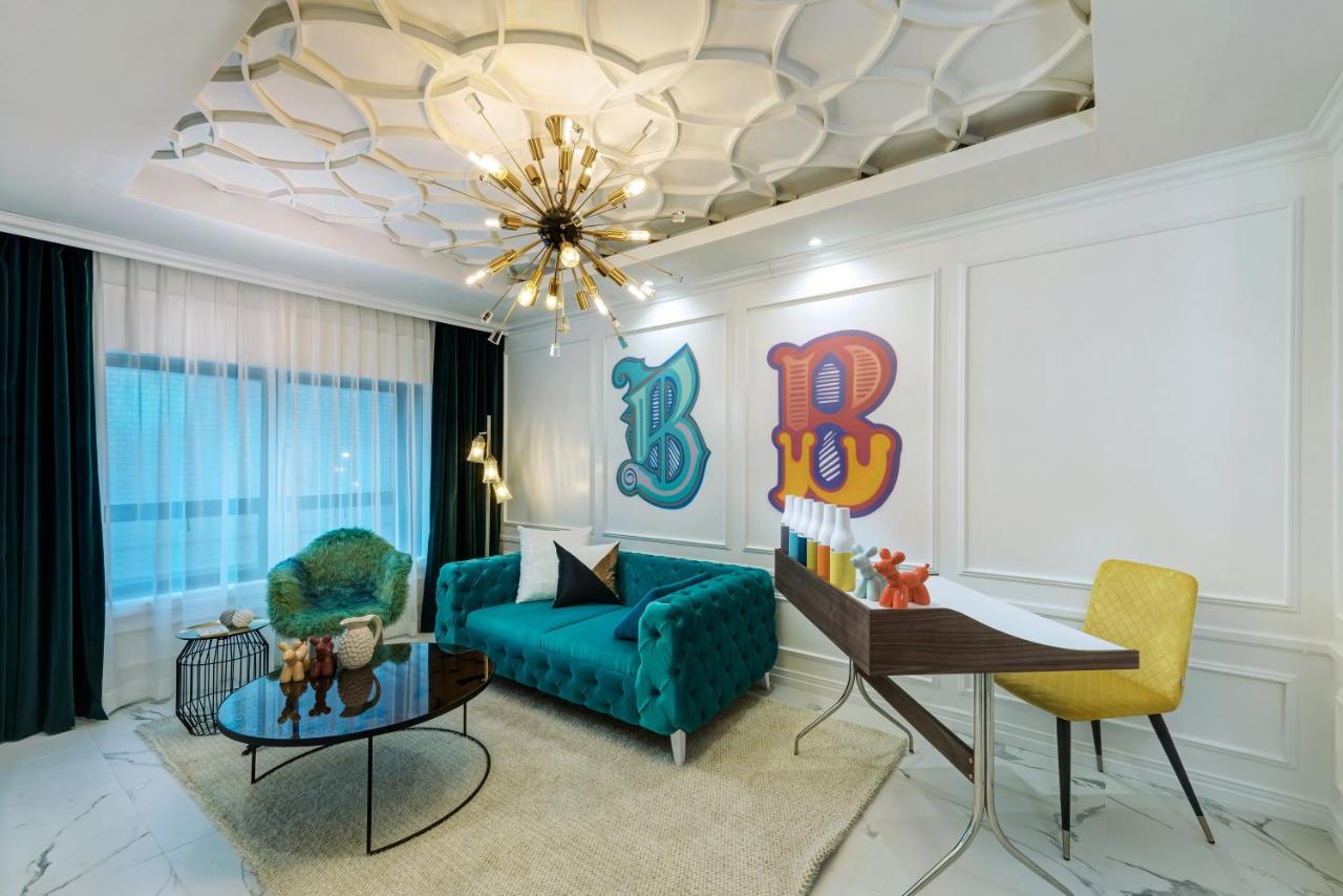 The Connoisseur Residence Hotel