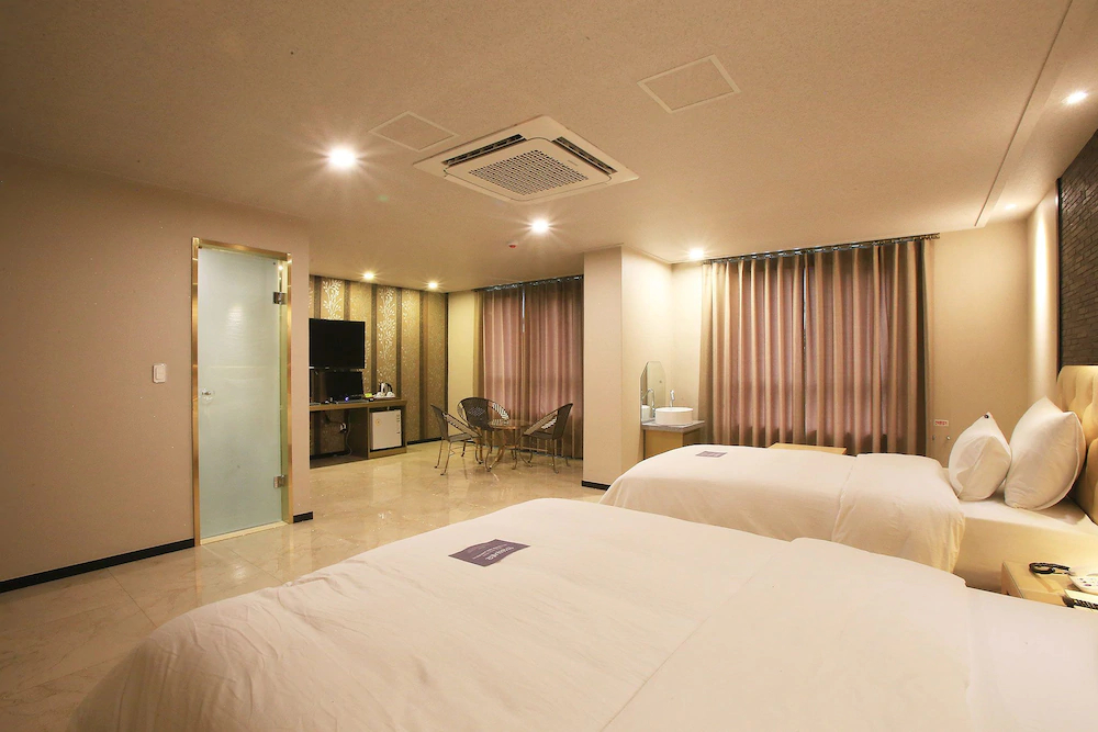 Hotel Urban