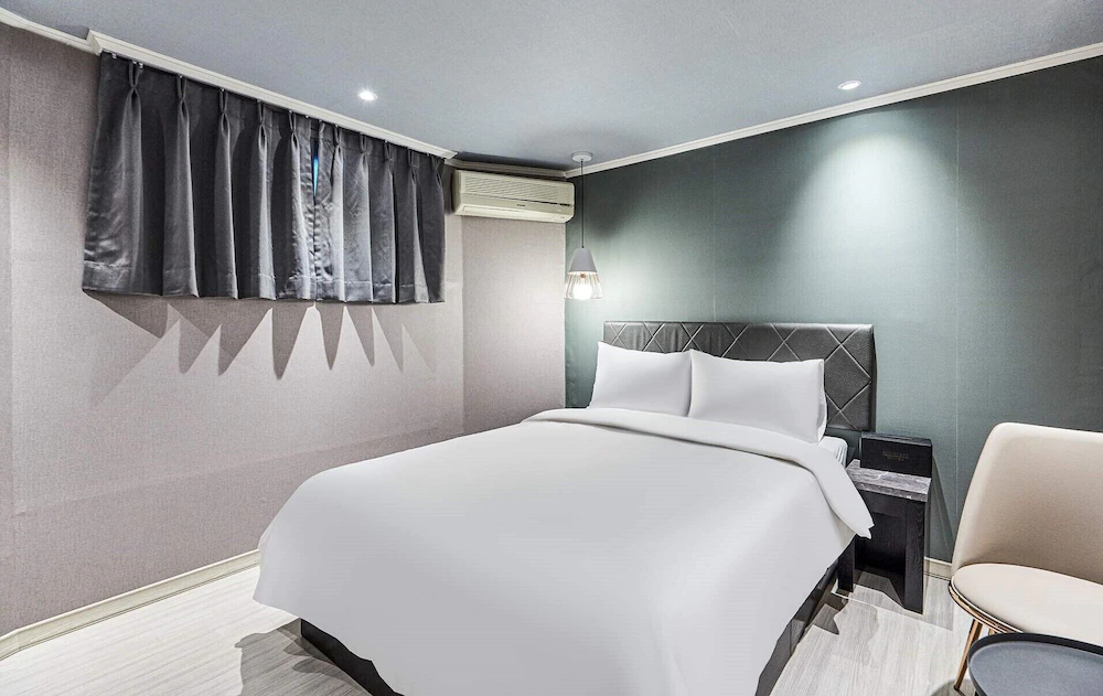 Hotel Wo Yongsan Station