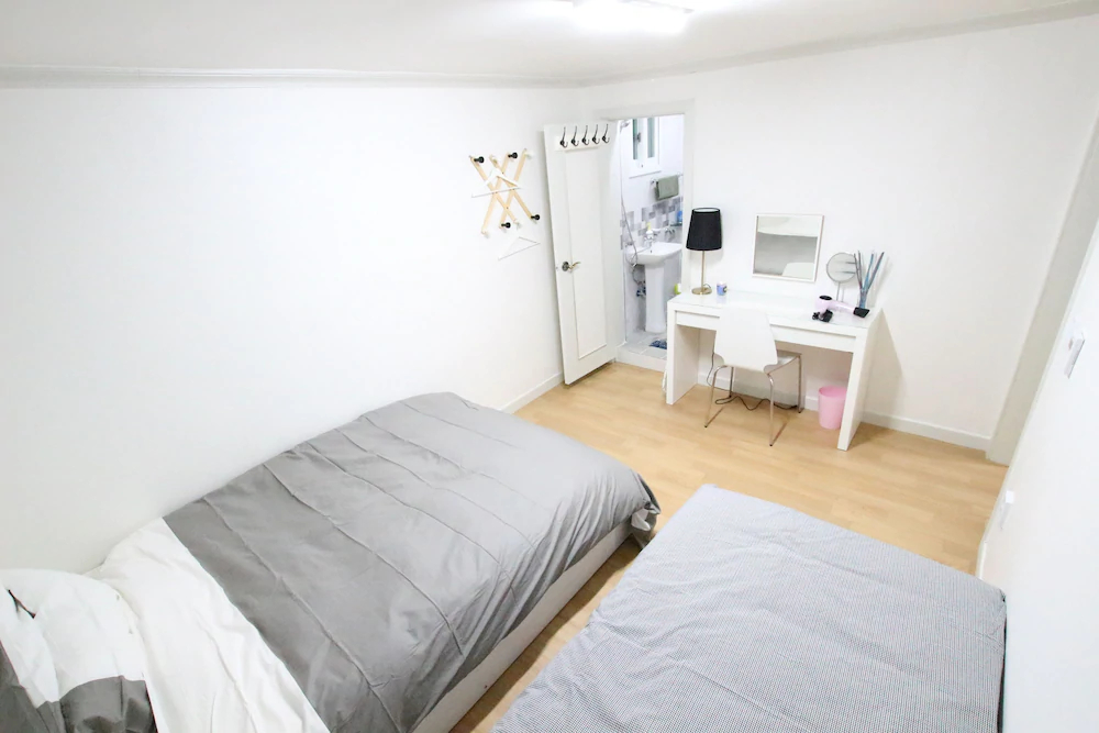 House In Hongdae 3