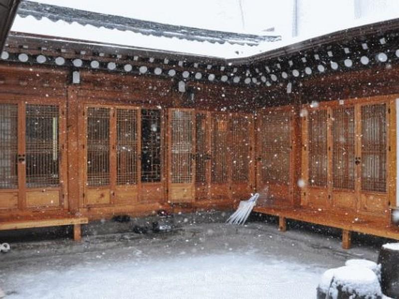 Hueahn Hanok Guesthouse
