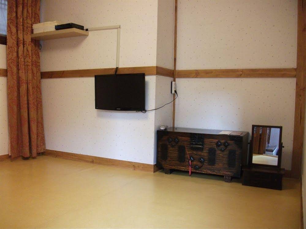 Hyosundang Guesthouse