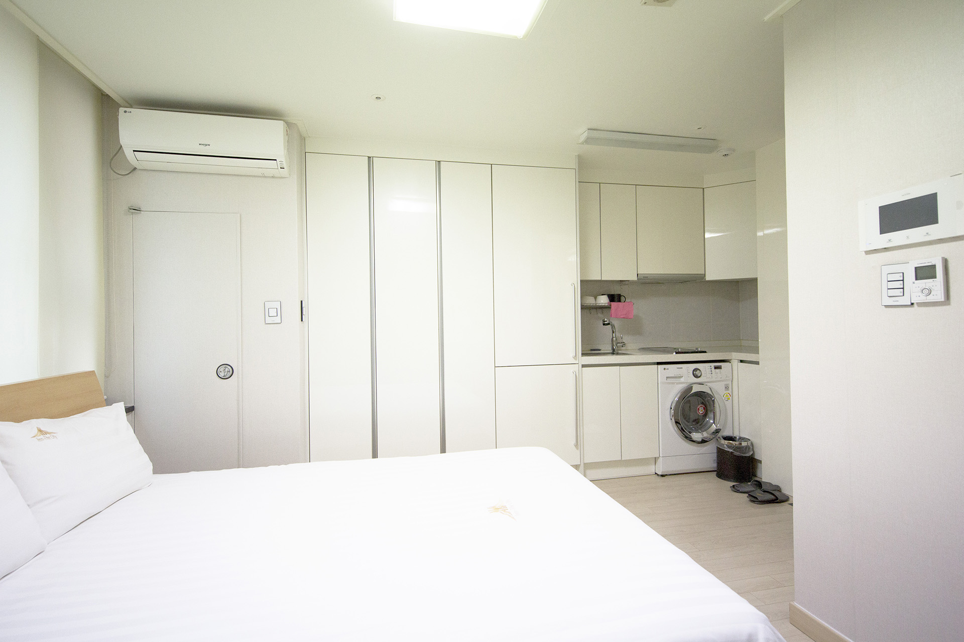 Inn-The City Business Hotel