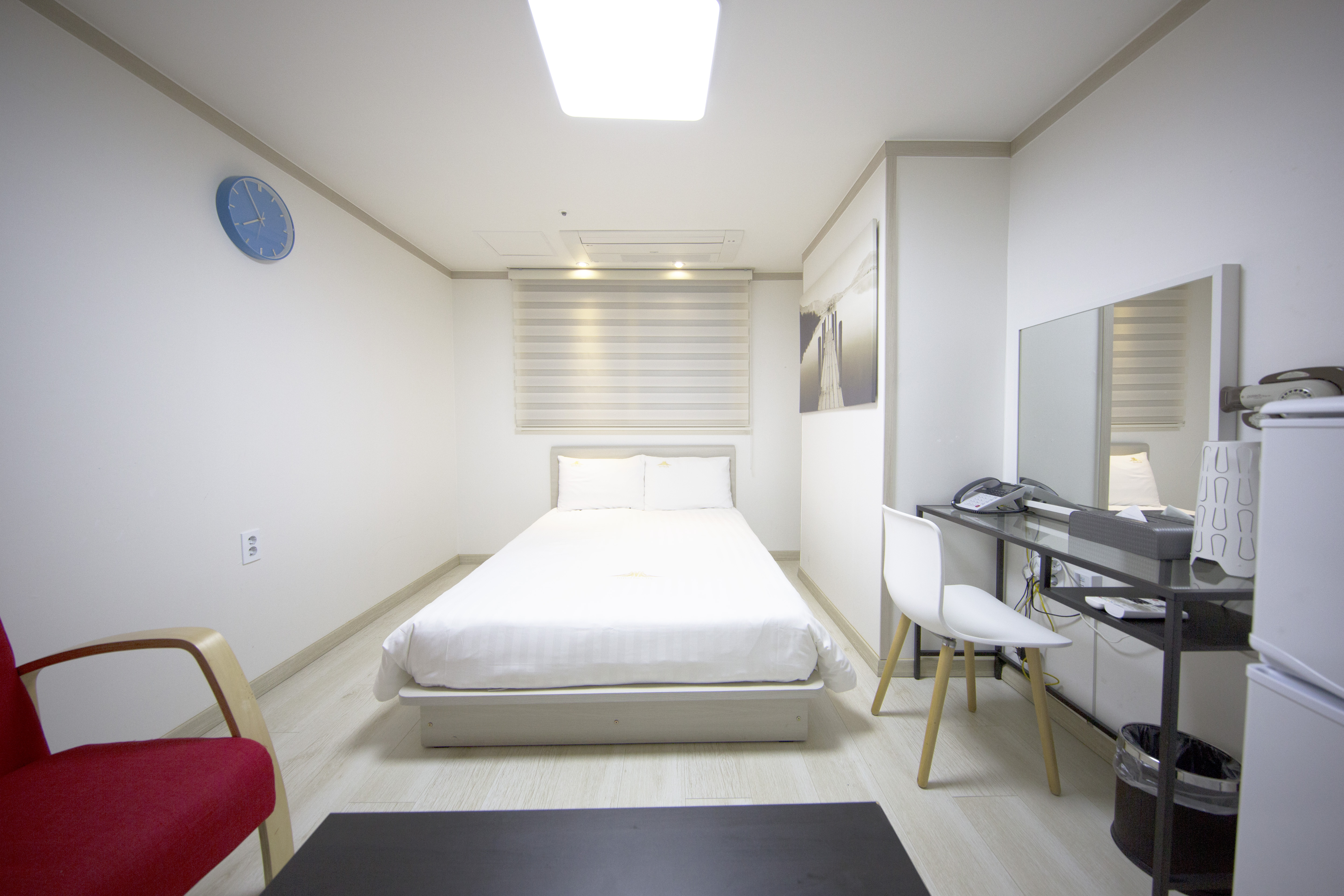 Inn-The City Business Hotel