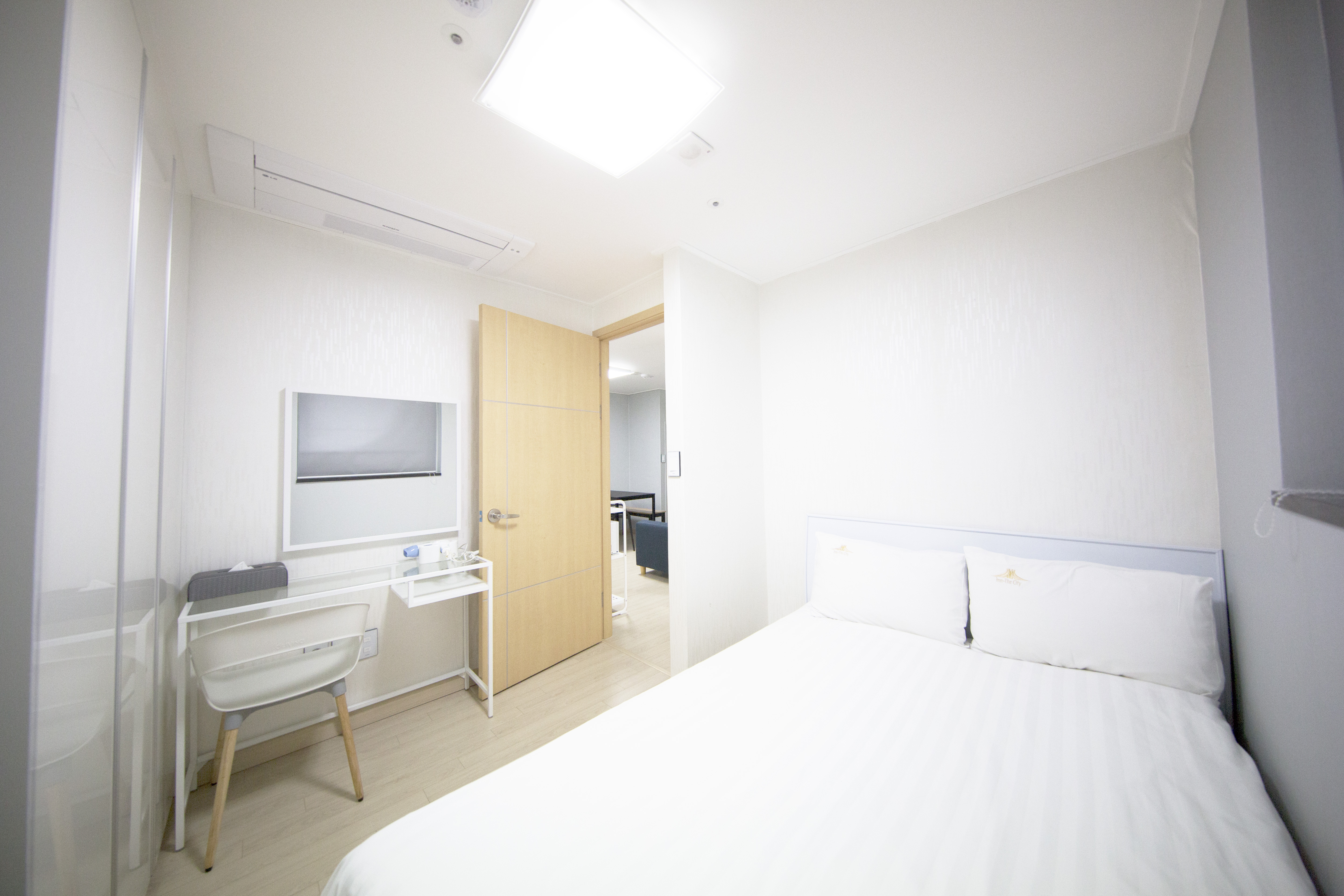 Inn-The City Business Hotel