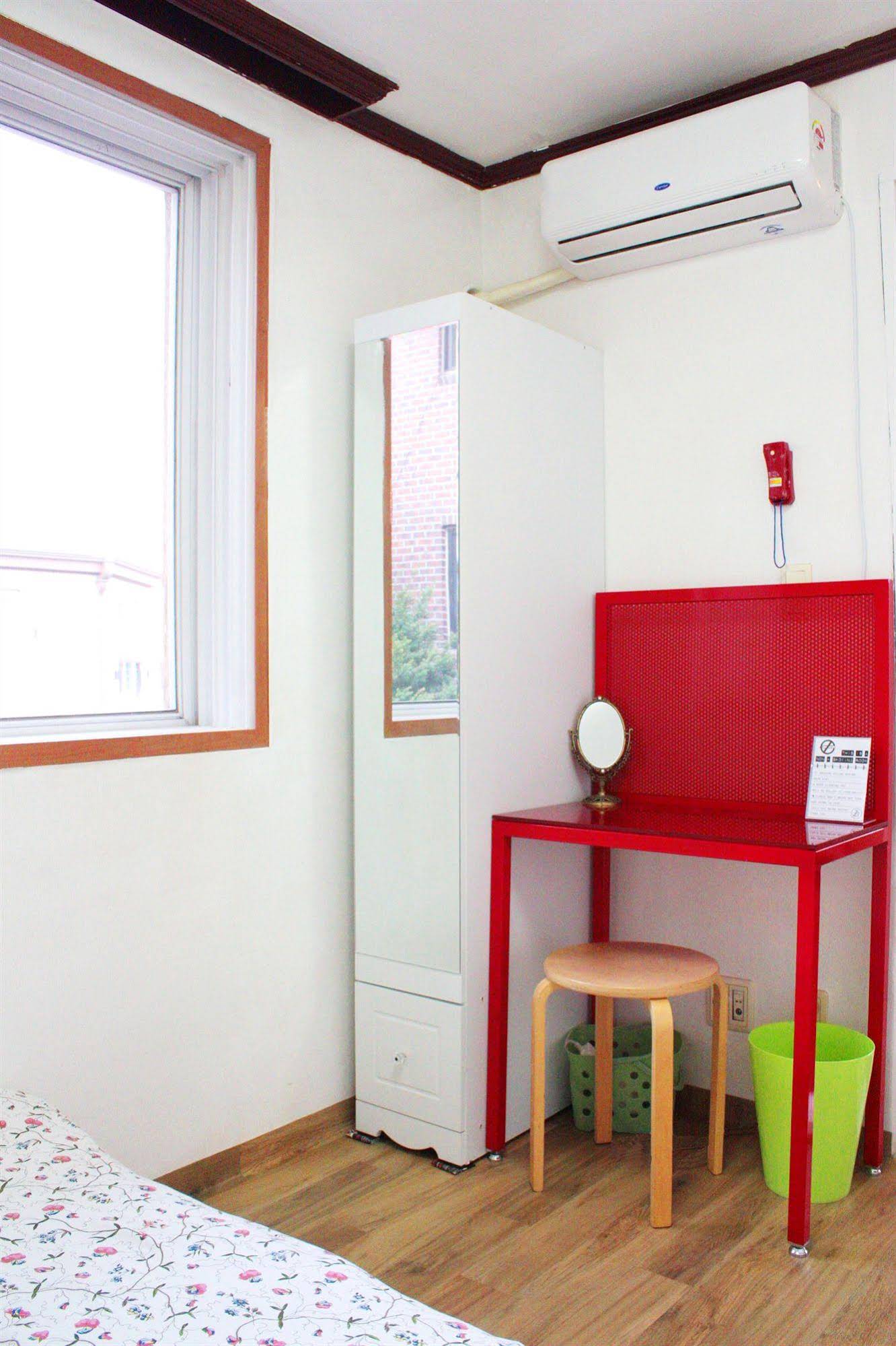 Itaewon Backpackers