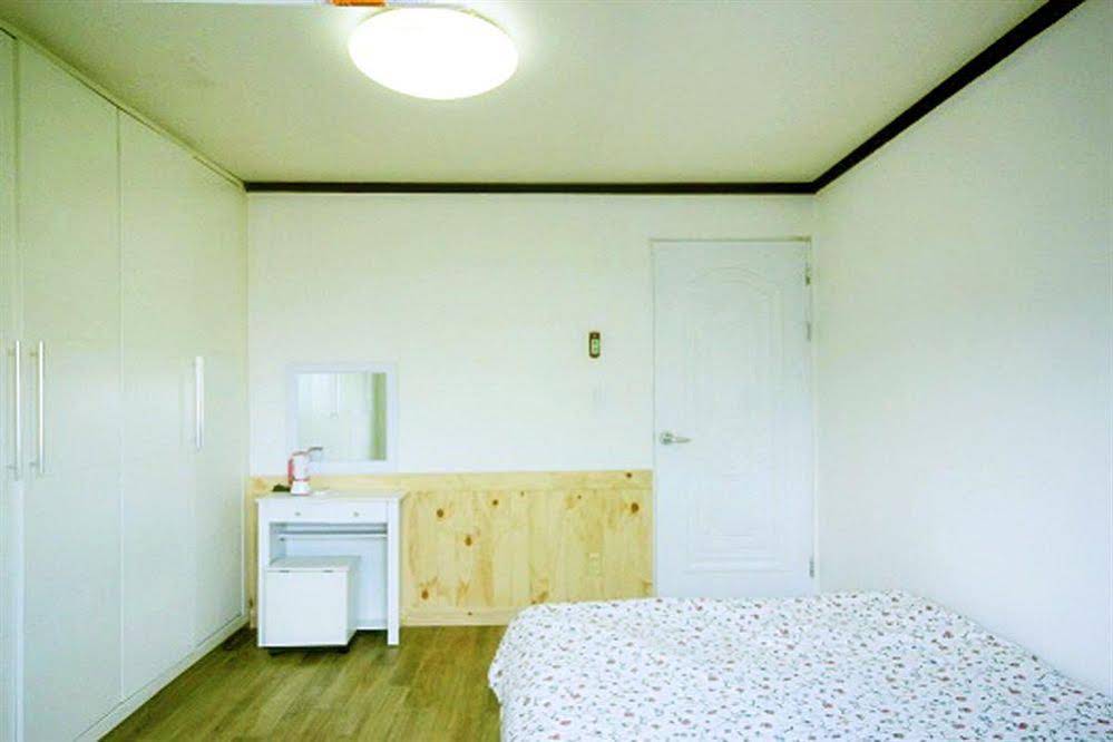 Itaewon Backpackers