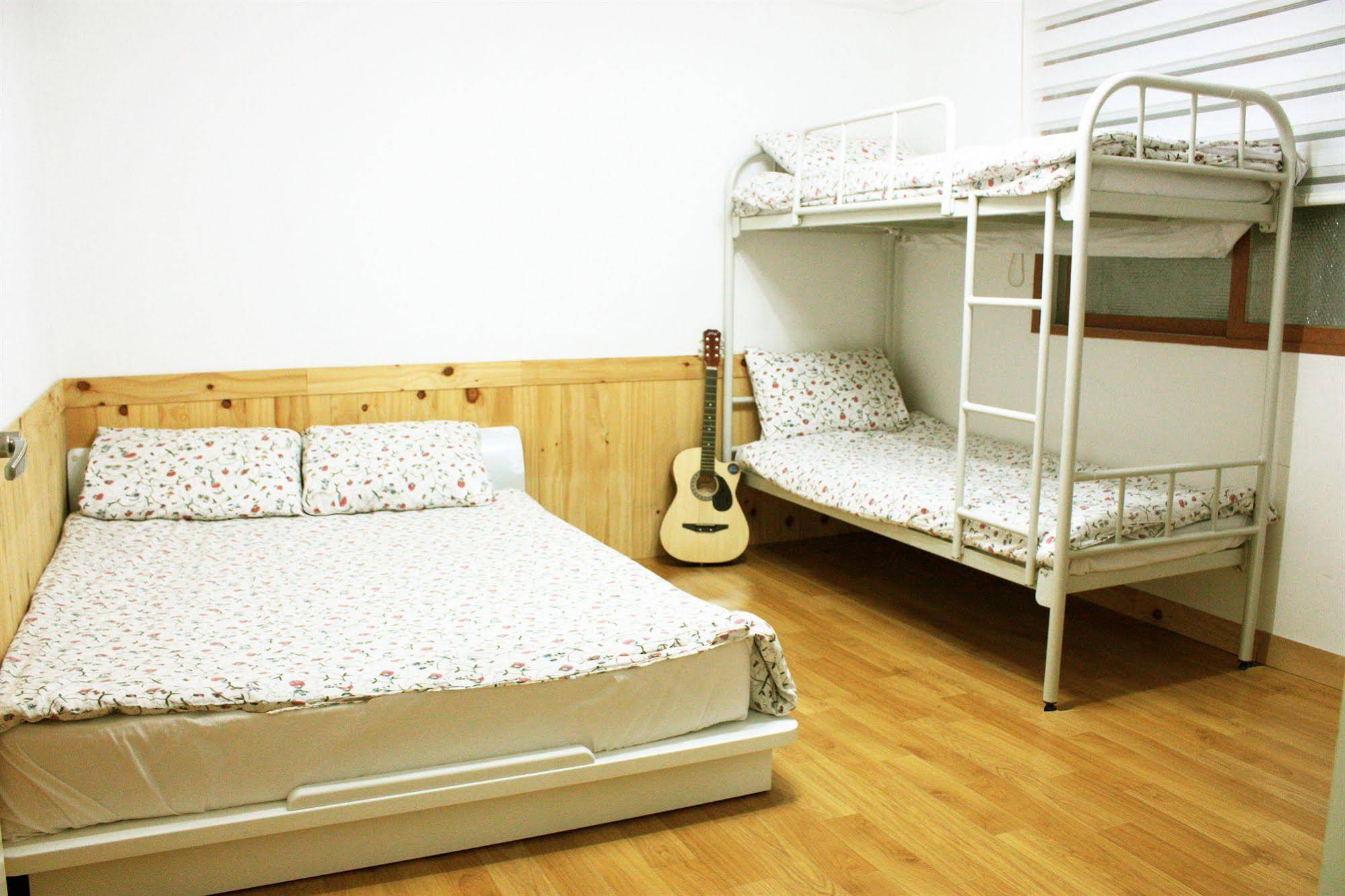 Itaewon Backpackers