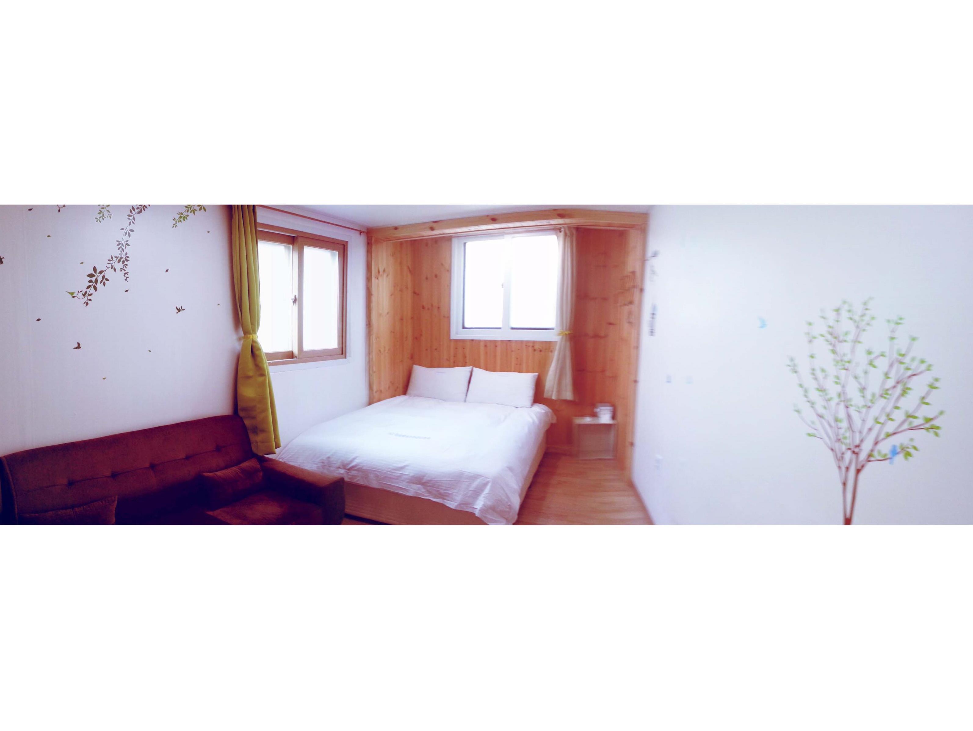 IU Guesthouse