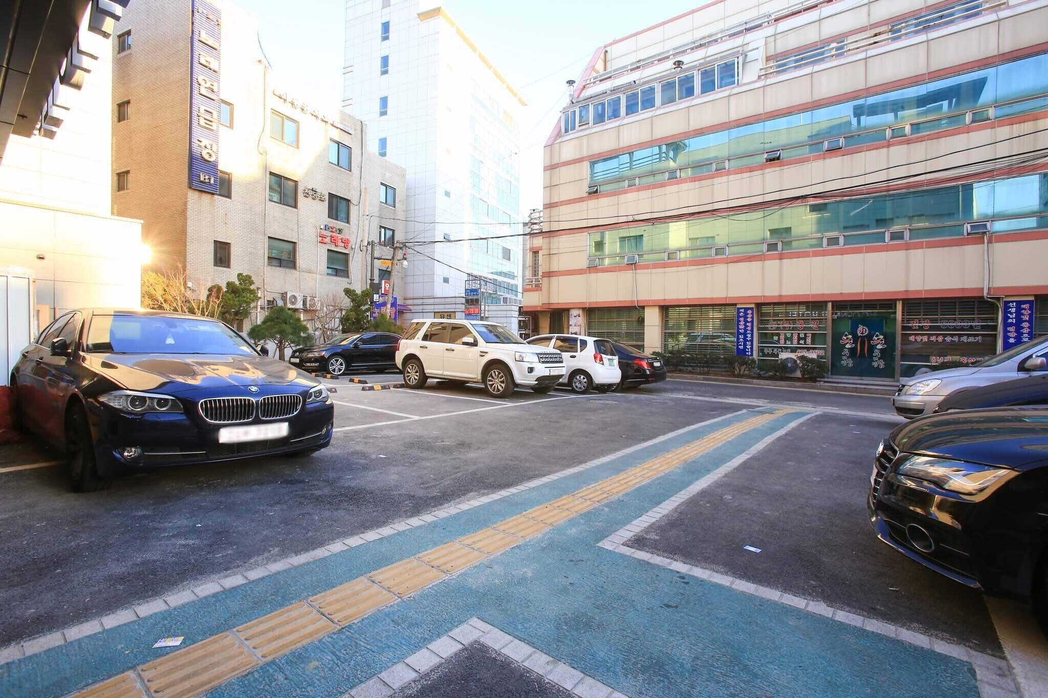 Jamsil Corner Hotel