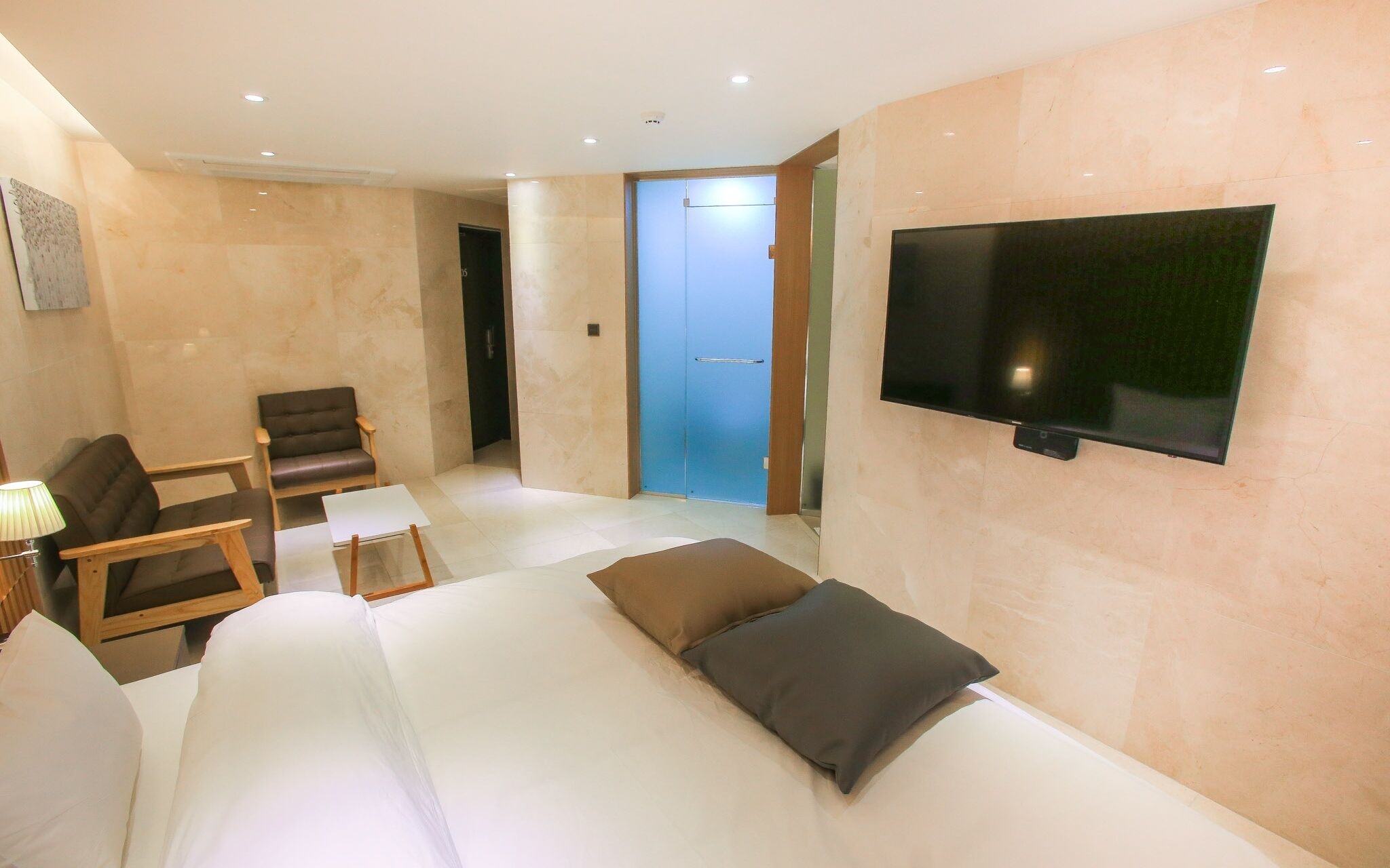 Jamsil Corner Hotel