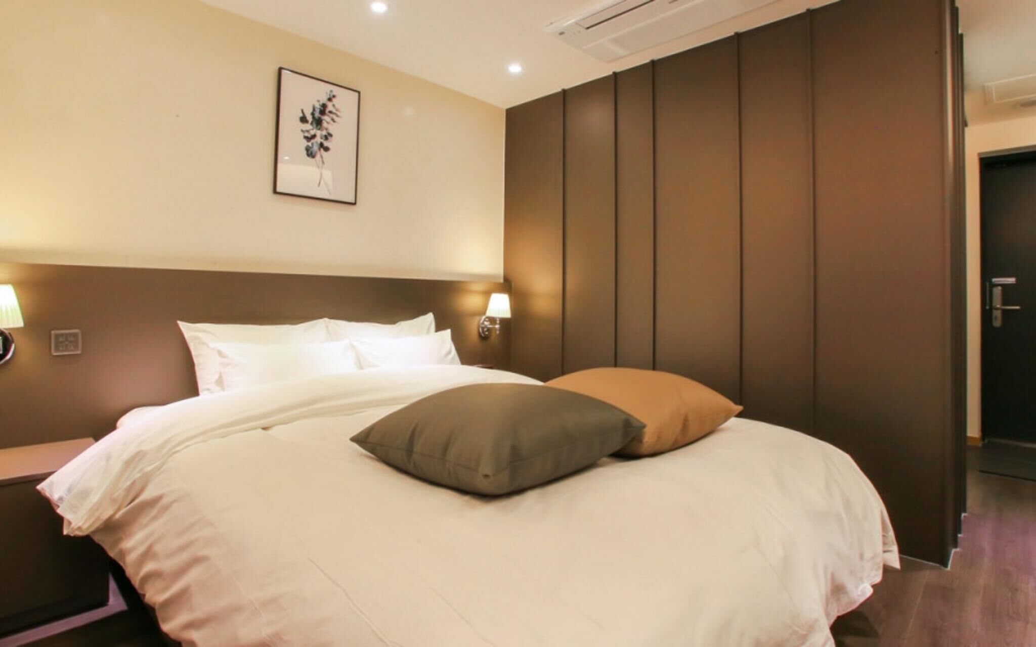 Jamsil Corner Hotel